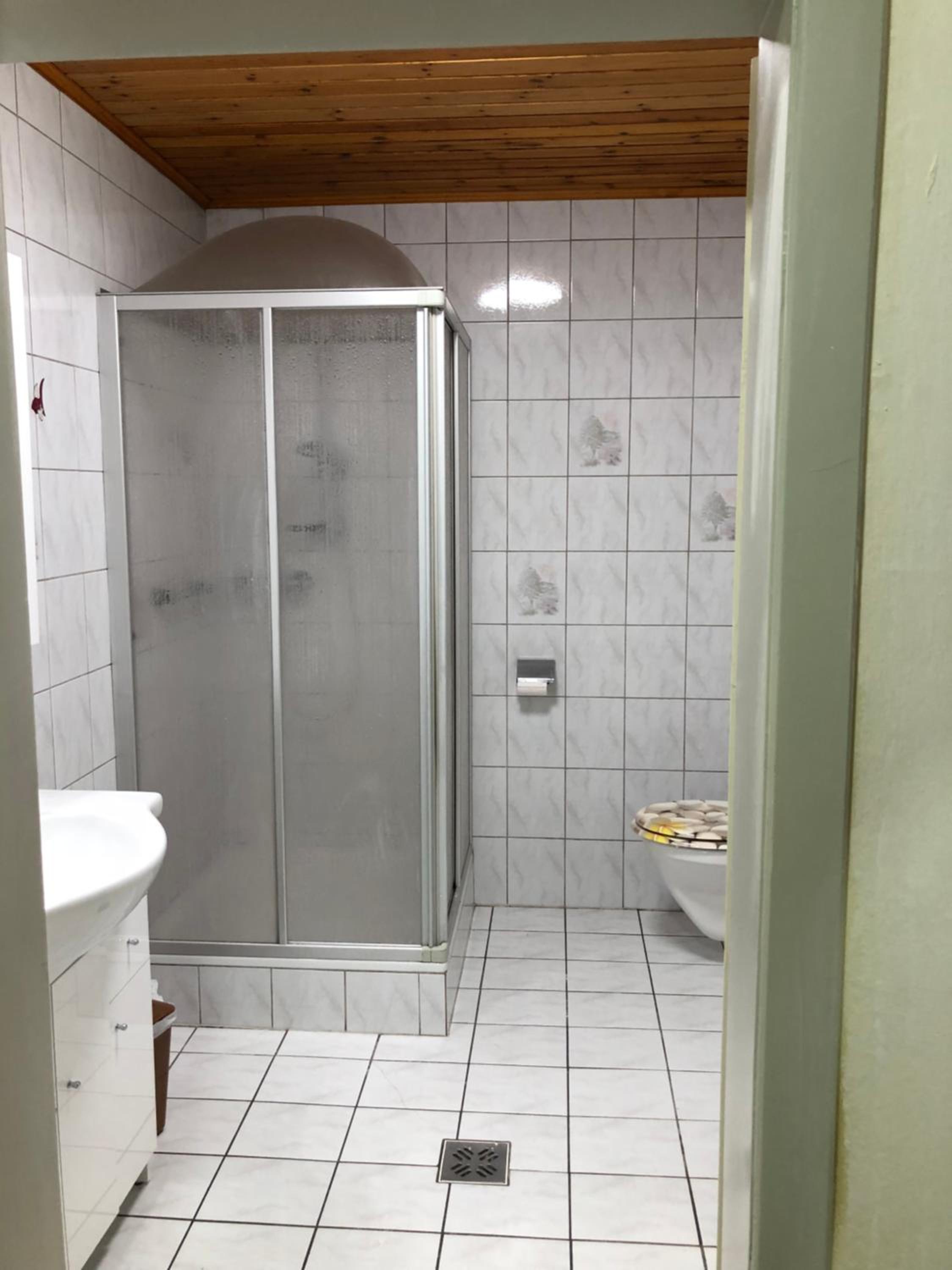 Photo 32