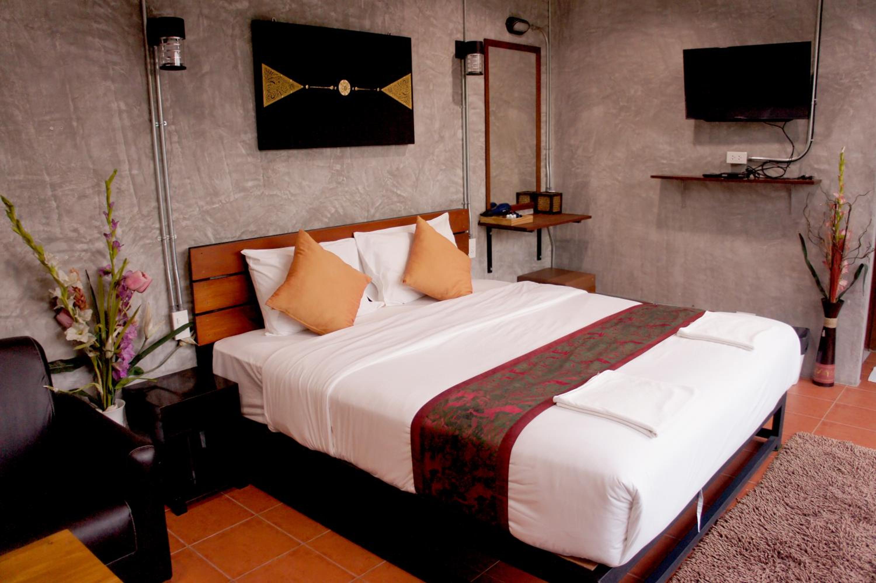 White Jail at Koh Tao Hostel