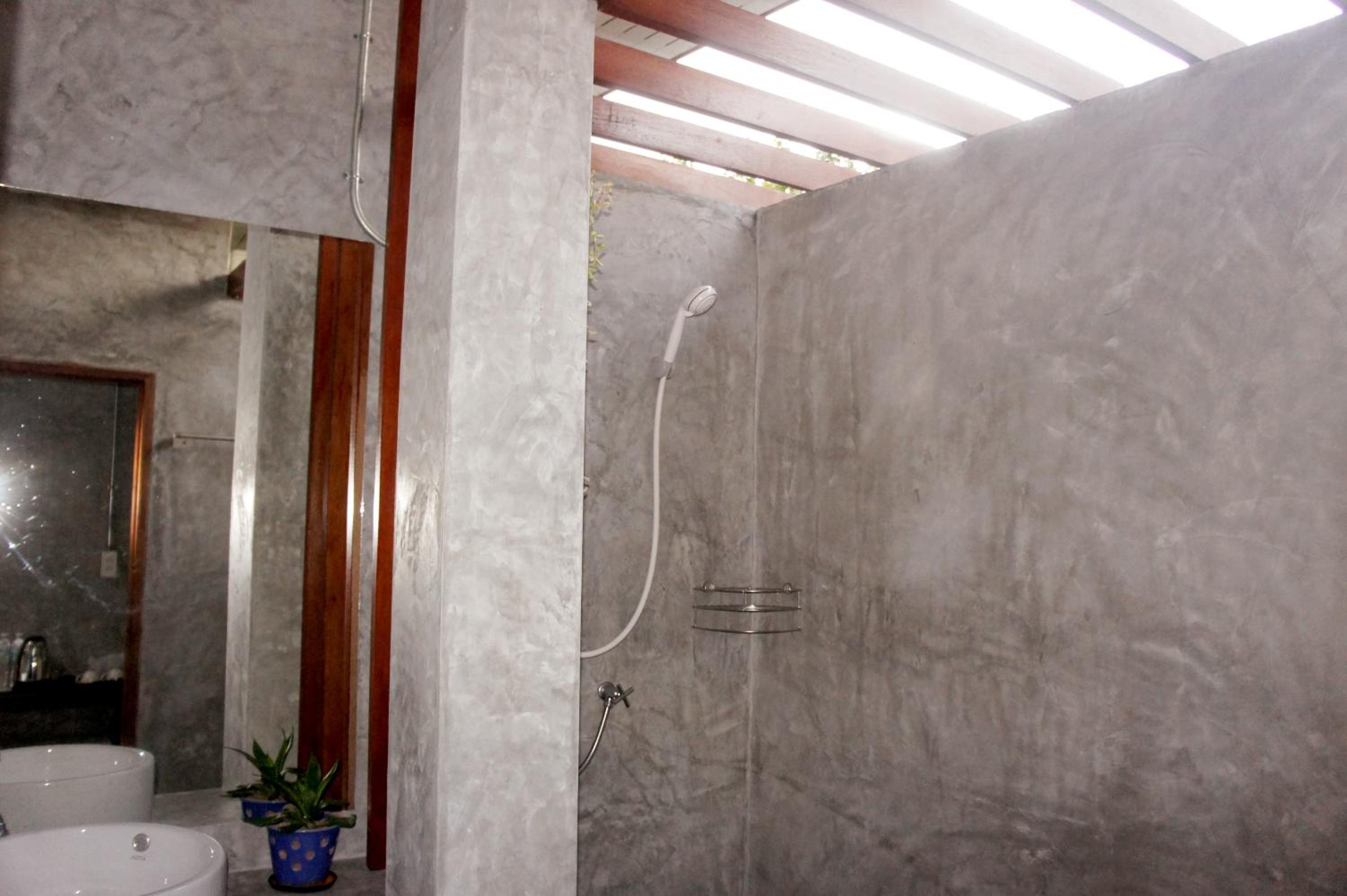 White Jail at Koh Tao Hostel