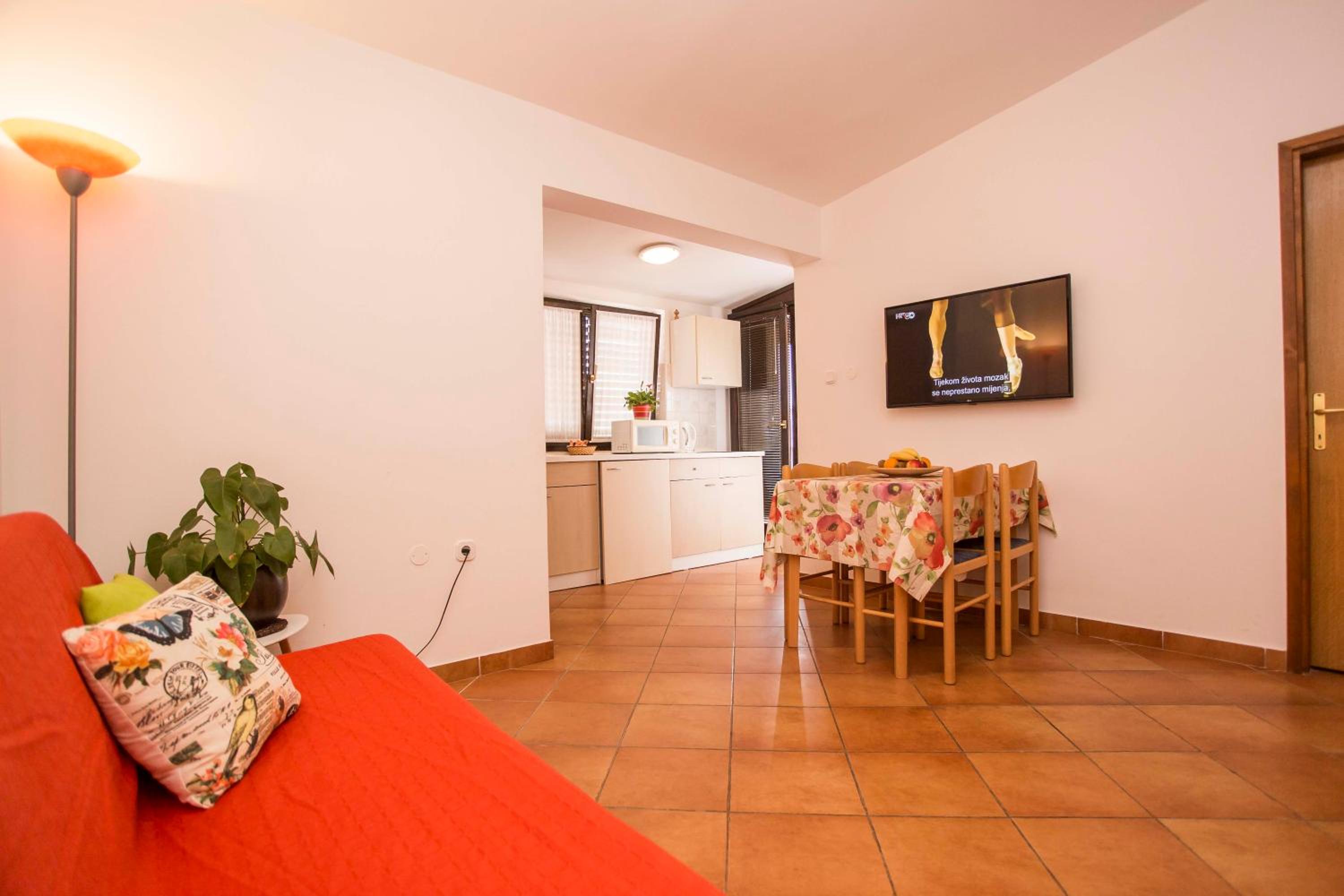 Apartments Romano
