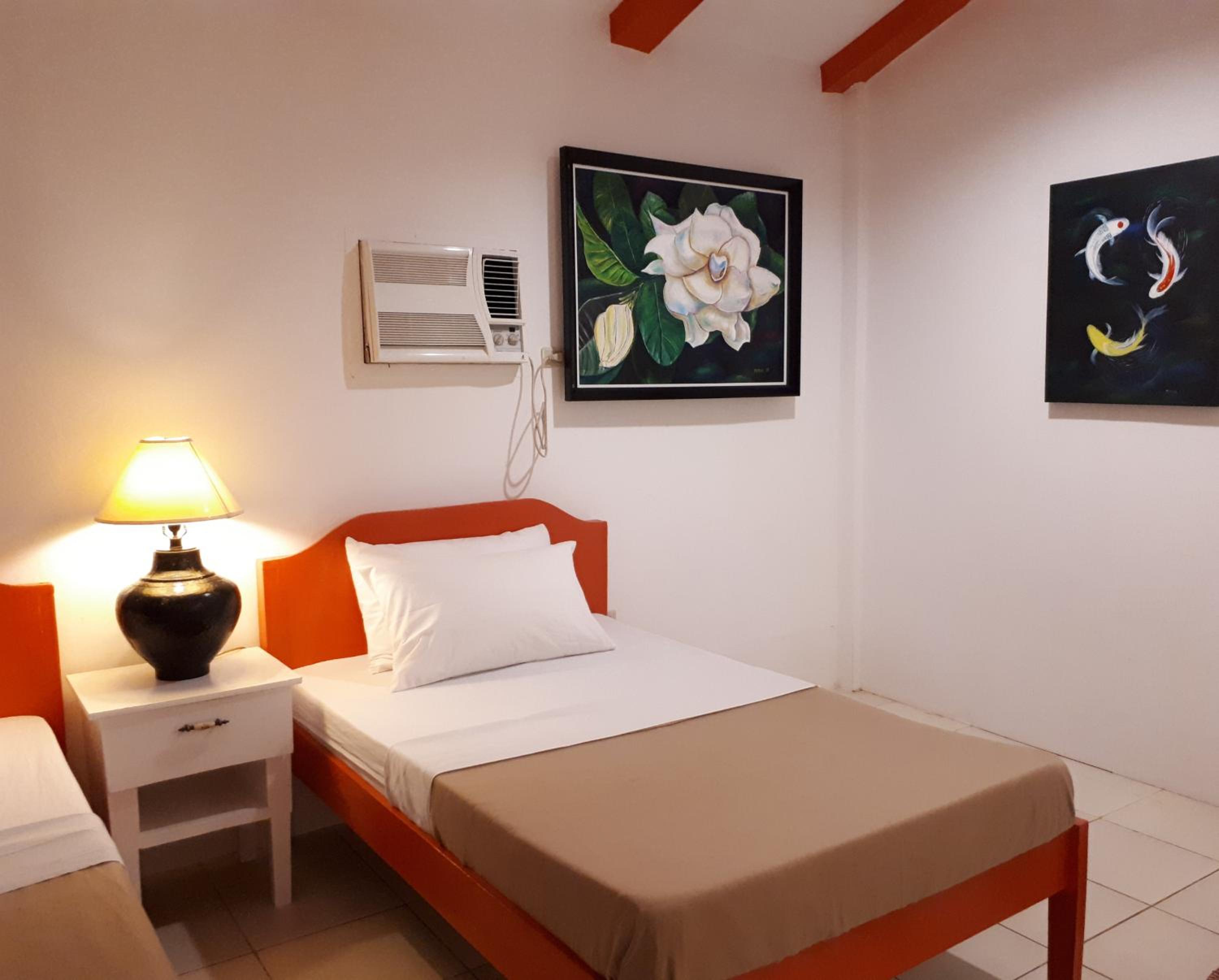 La Vida Hostel Samal Island