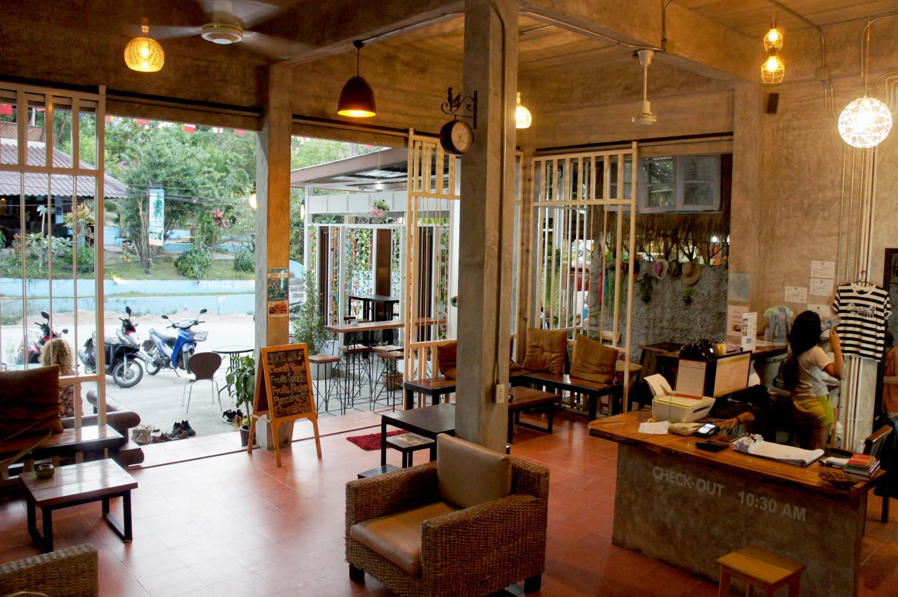 White Jail at Koh Tao Hostel