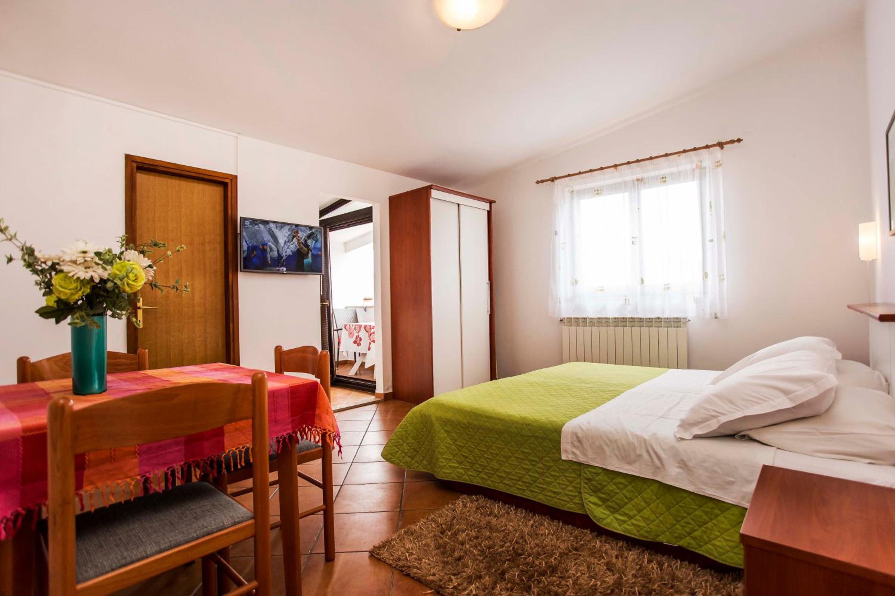 Apartments Romano