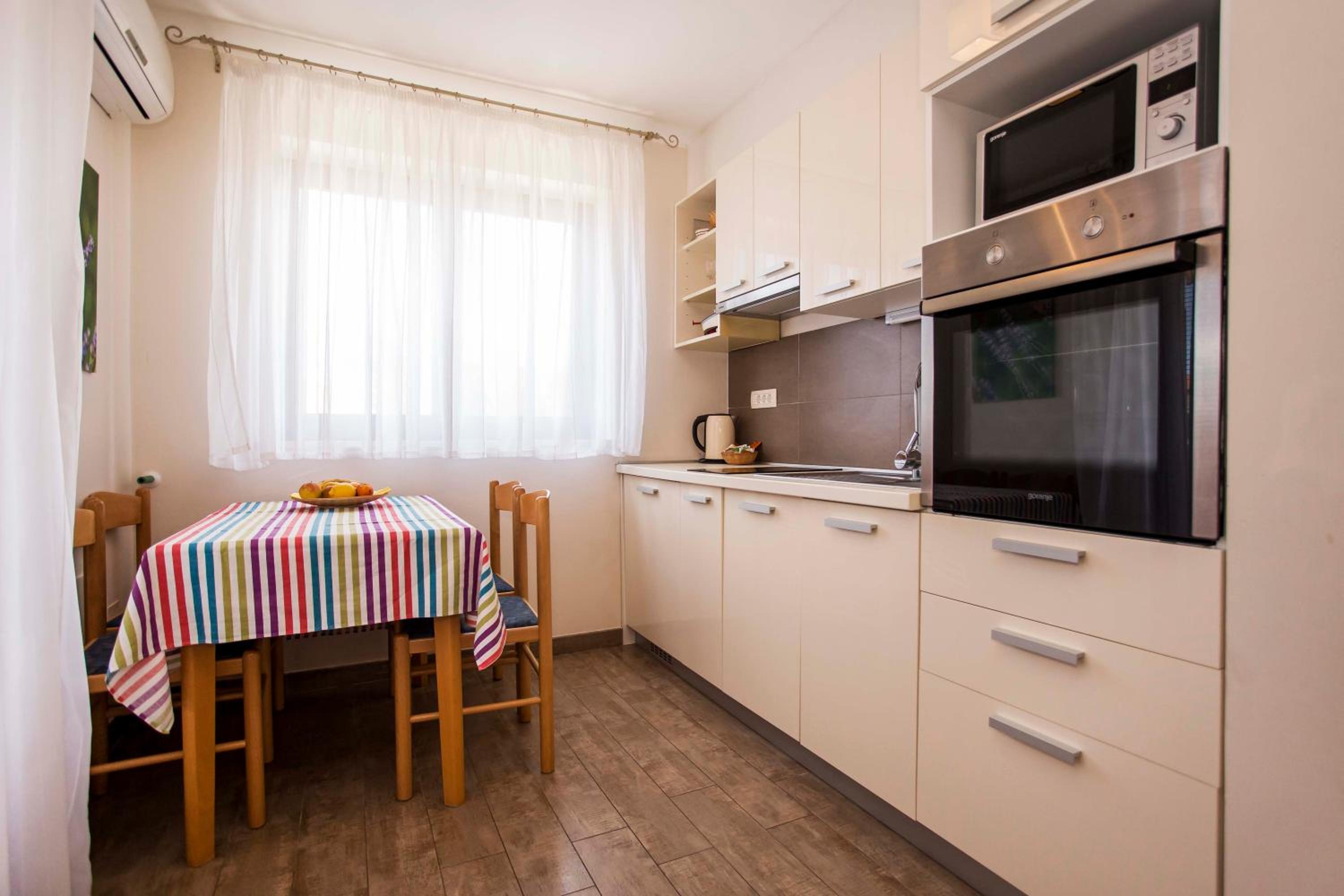 Apartments Romano
