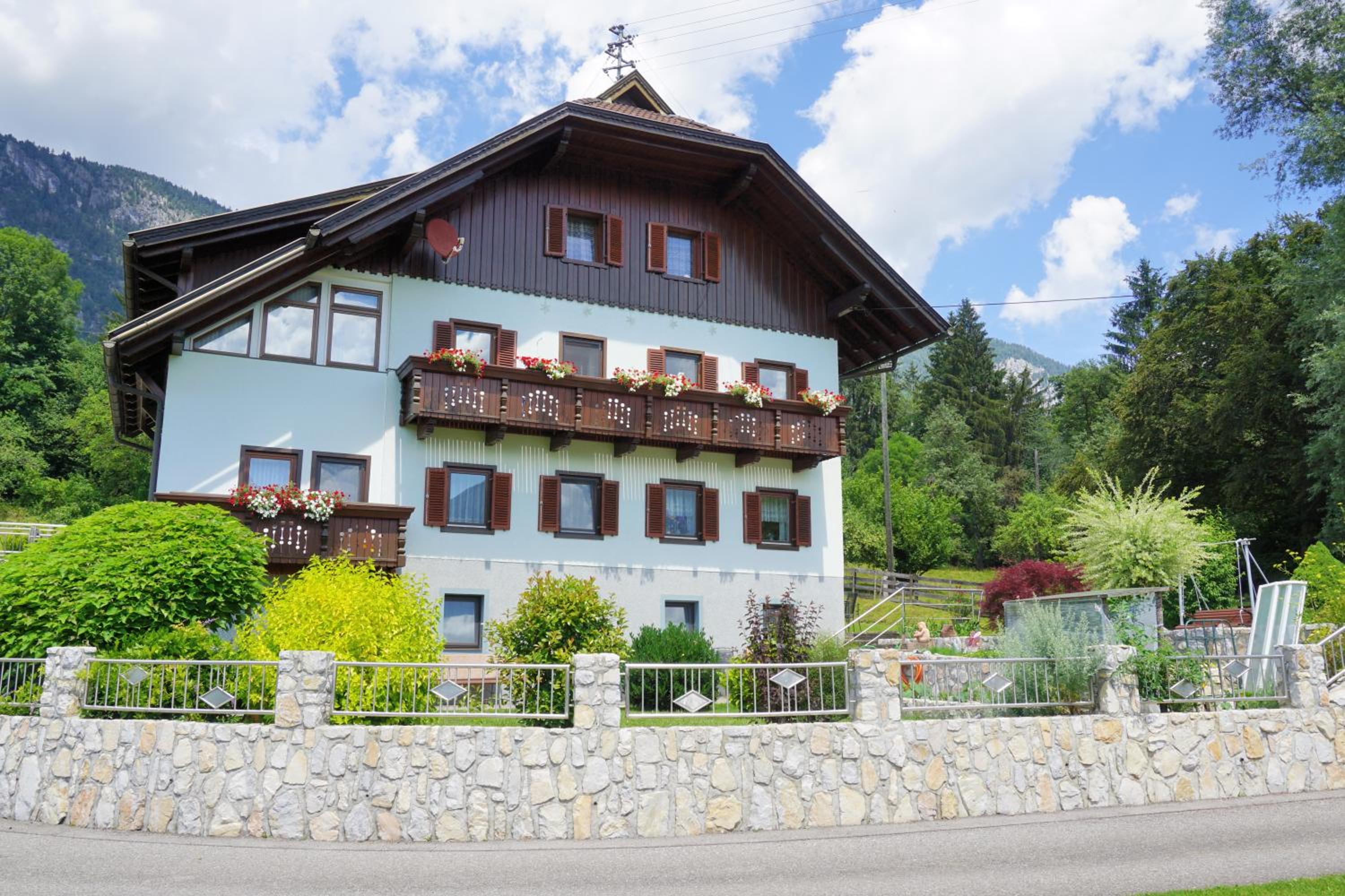 Wiesengrund-Natur-Appartements view 2