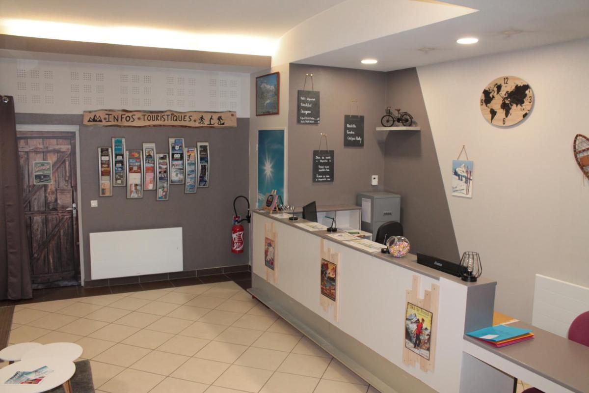 hotel reception