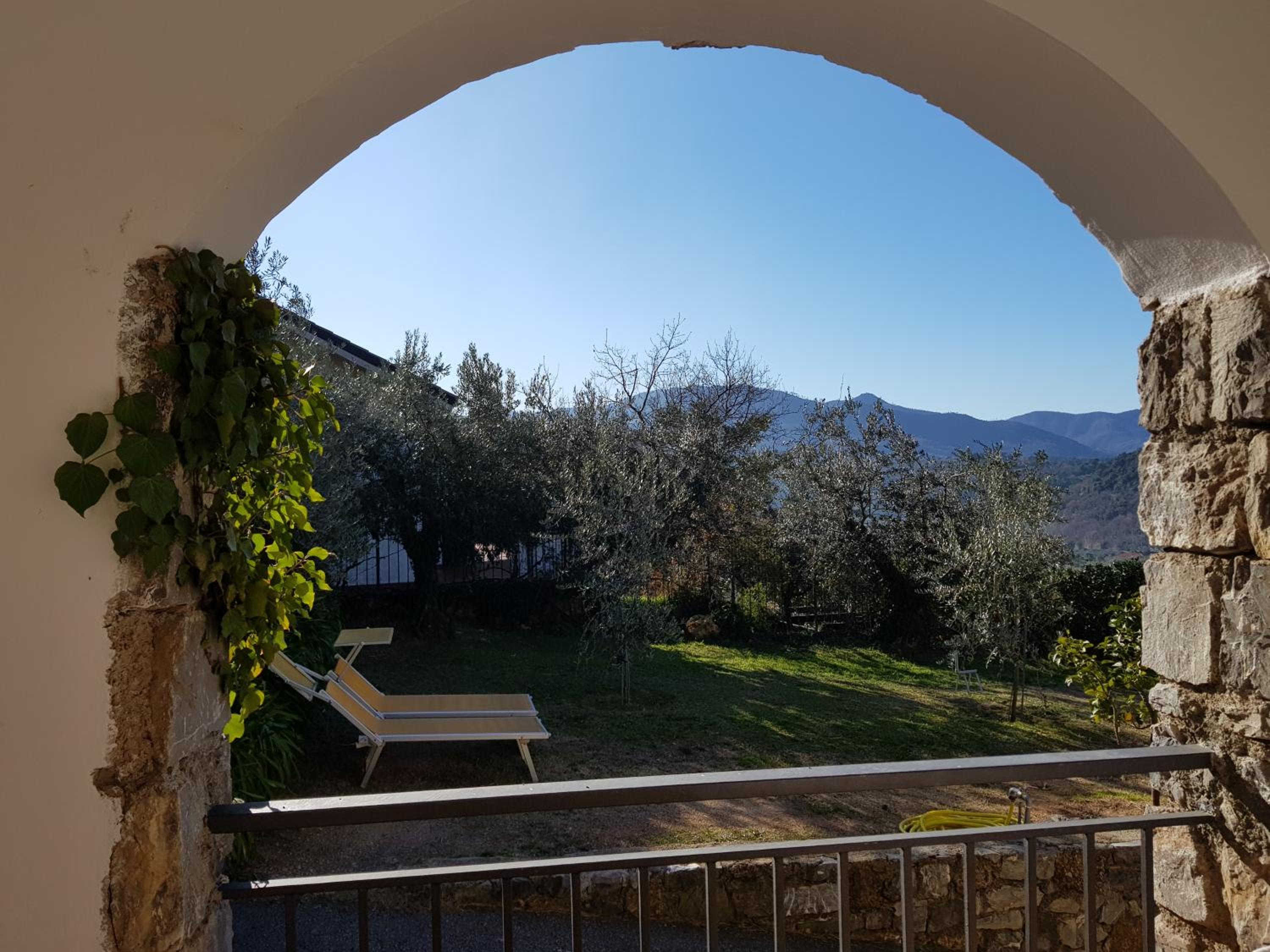 Villa Fior di Lavanda view 3