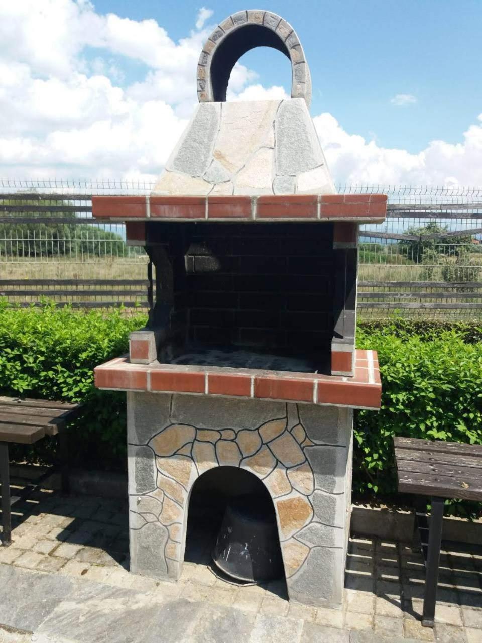 Photo 16