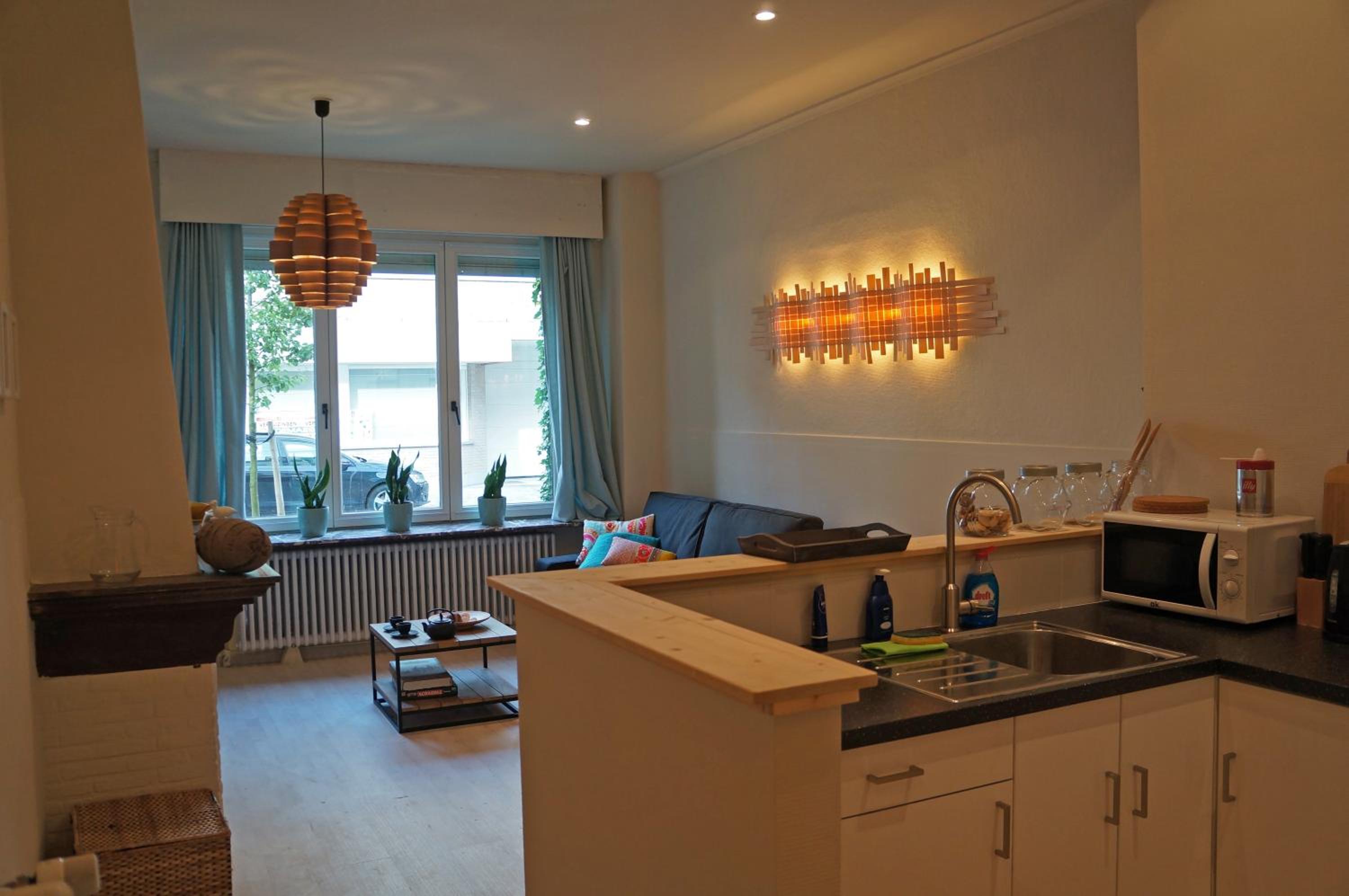 Renovated appt in Ostende 20min from Bruges view 2