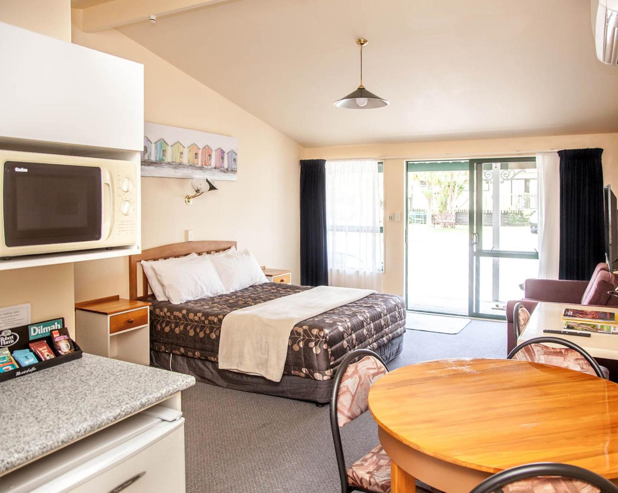 Goldmine Motel