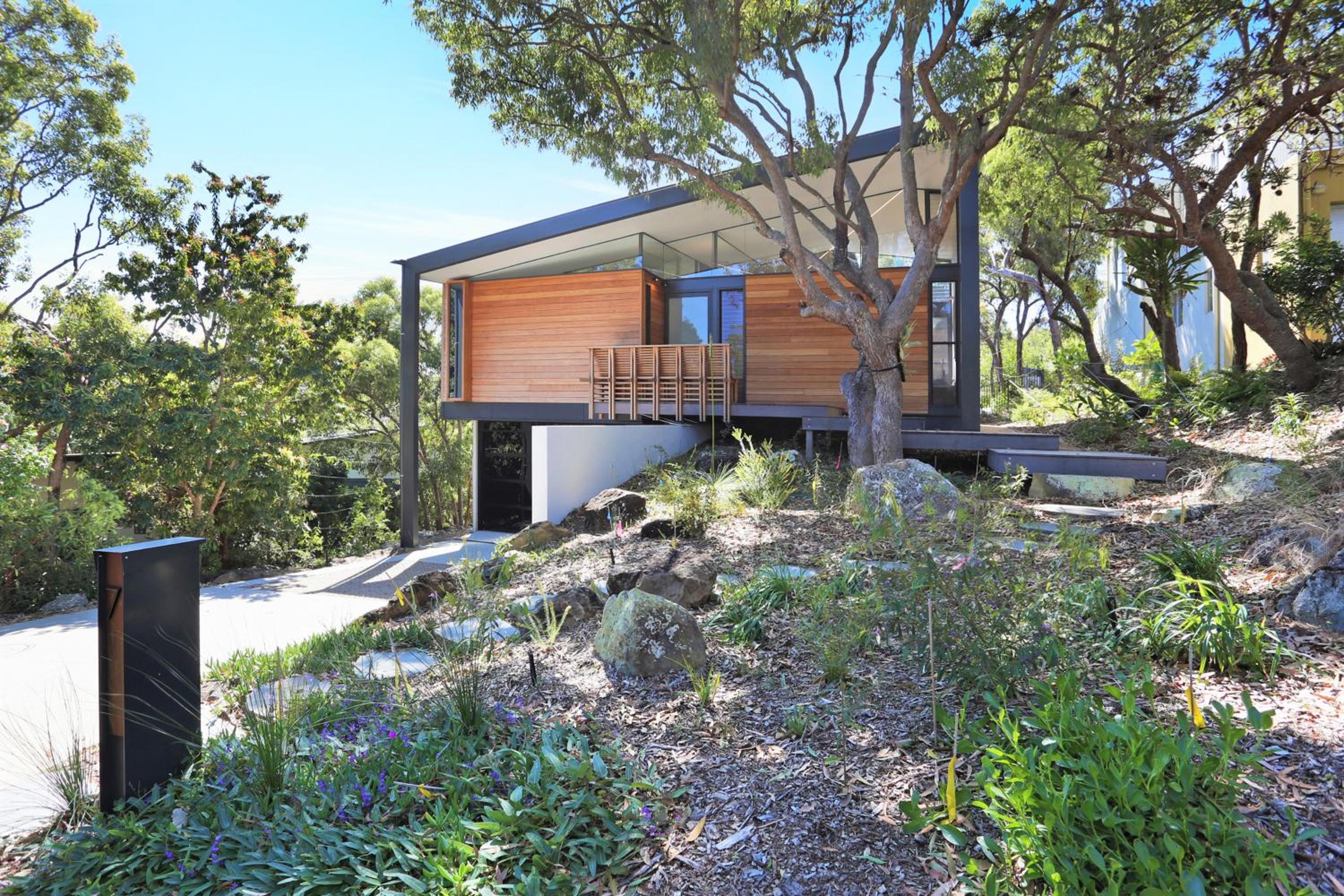 Leaf House
