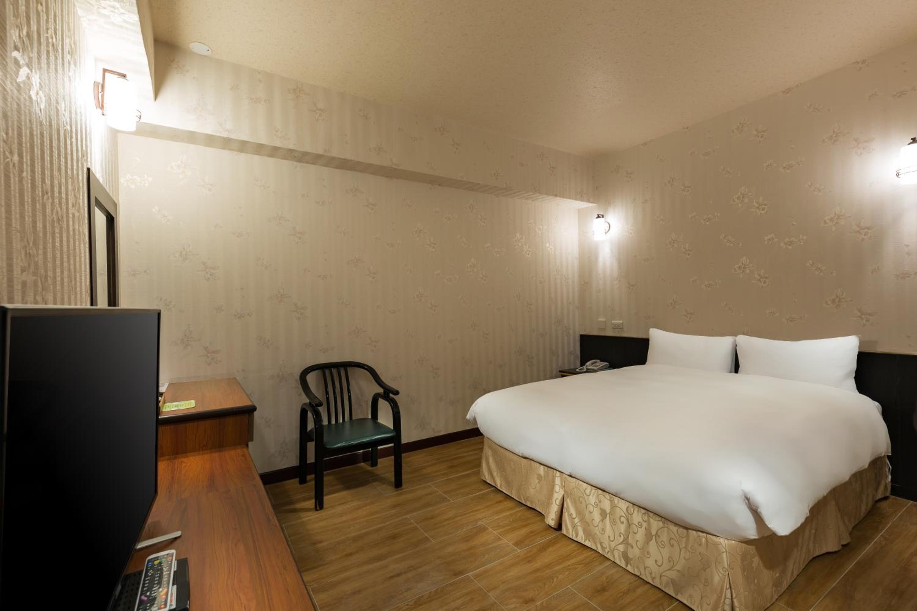 Lishin Hotel