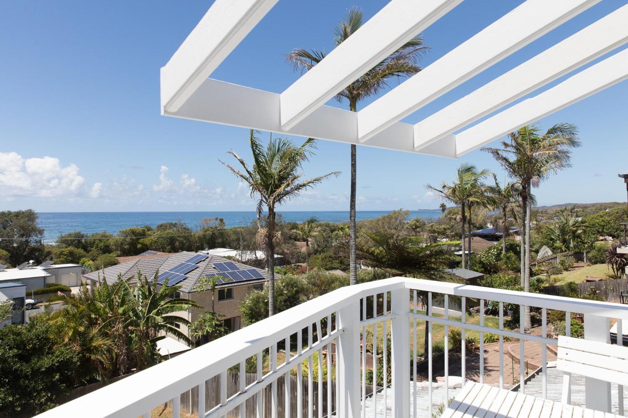 White Beach Cottage
