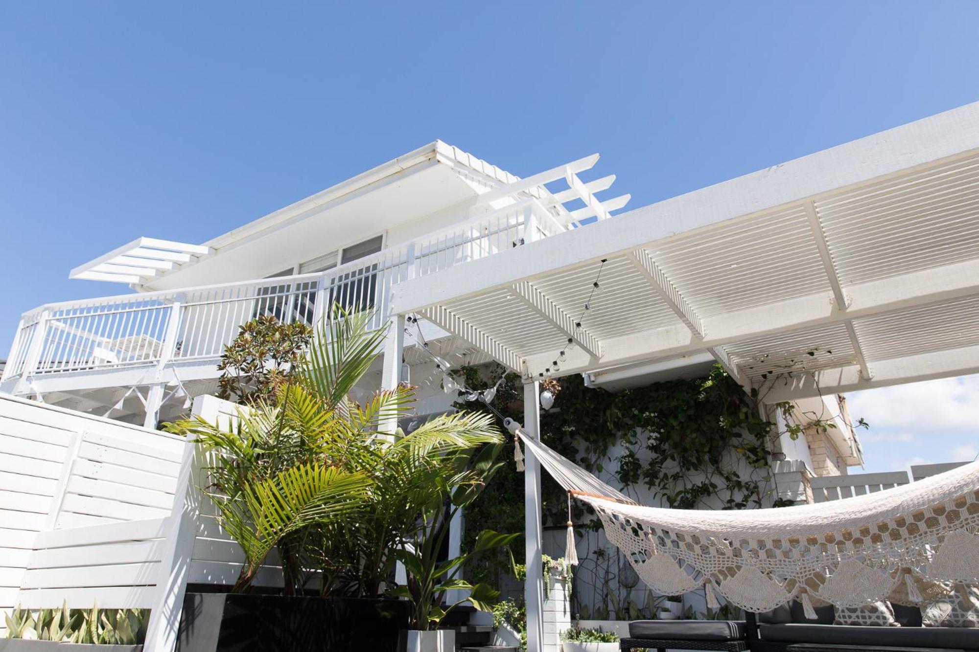 White Beach Cottage