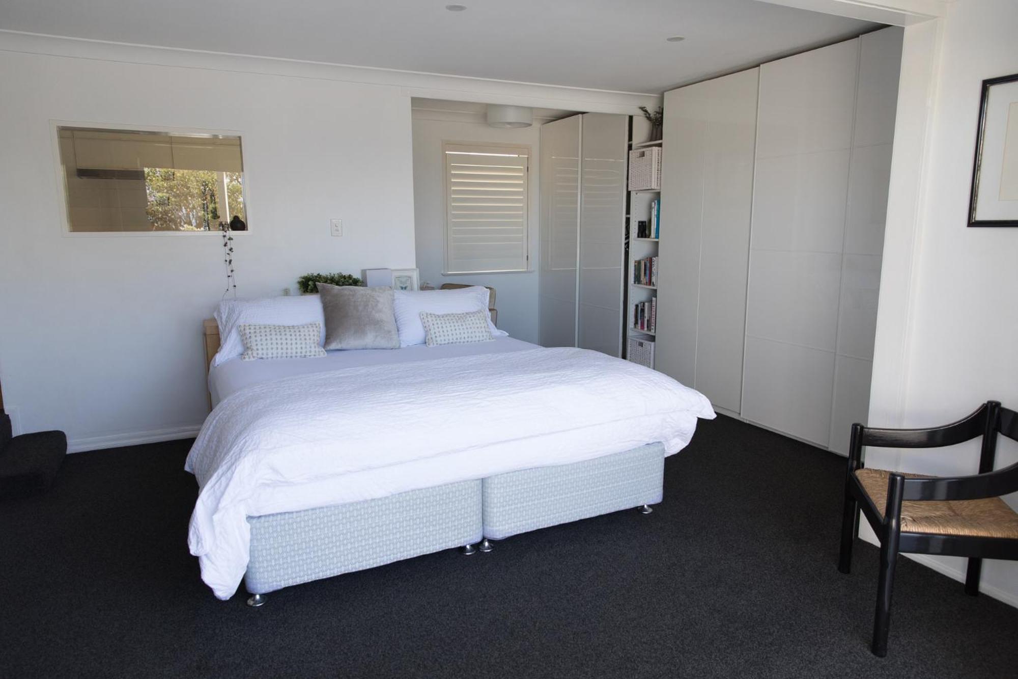 White Beach Cottage