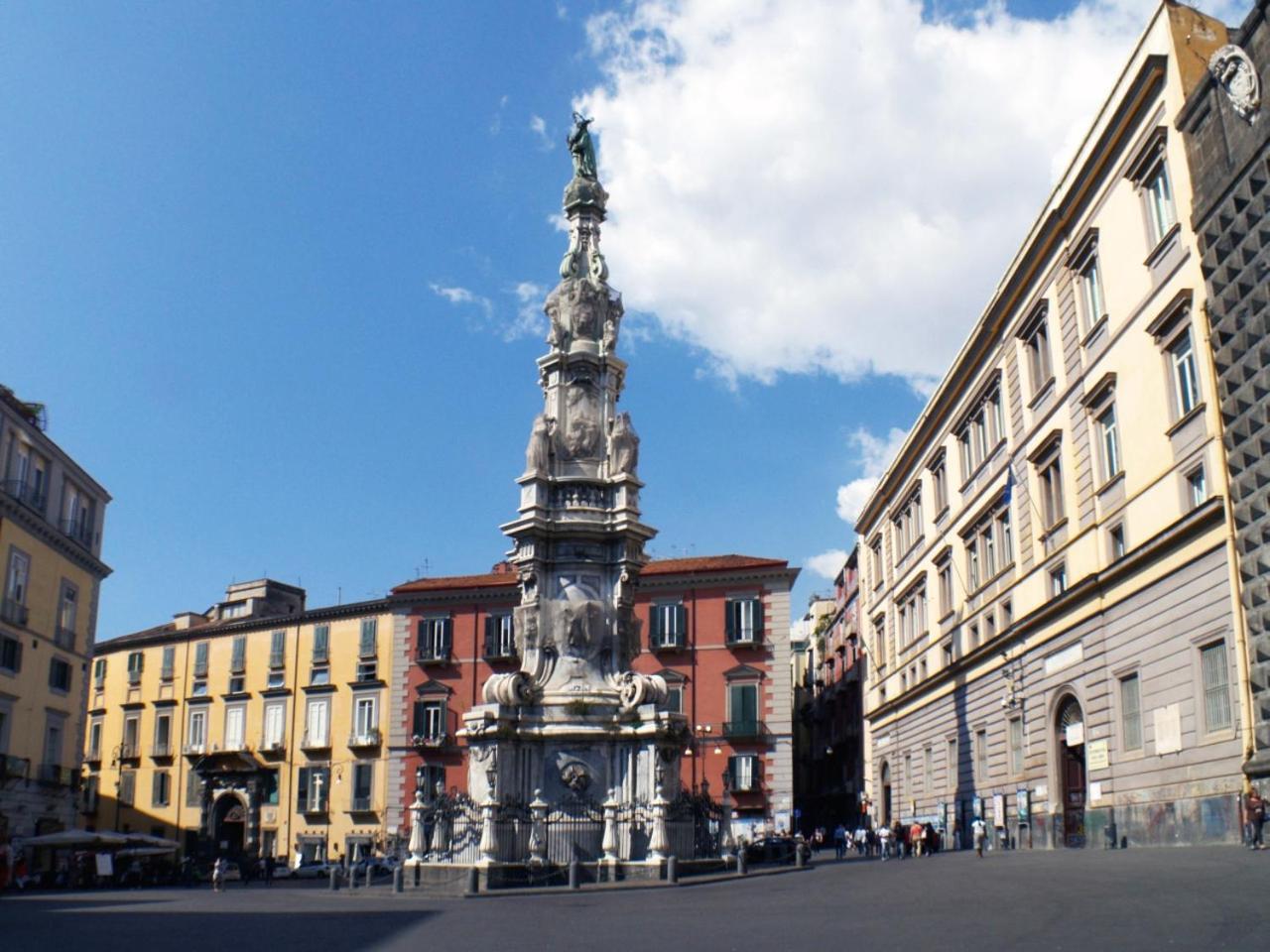 Suite Piazza del Gesù By DomusExtra