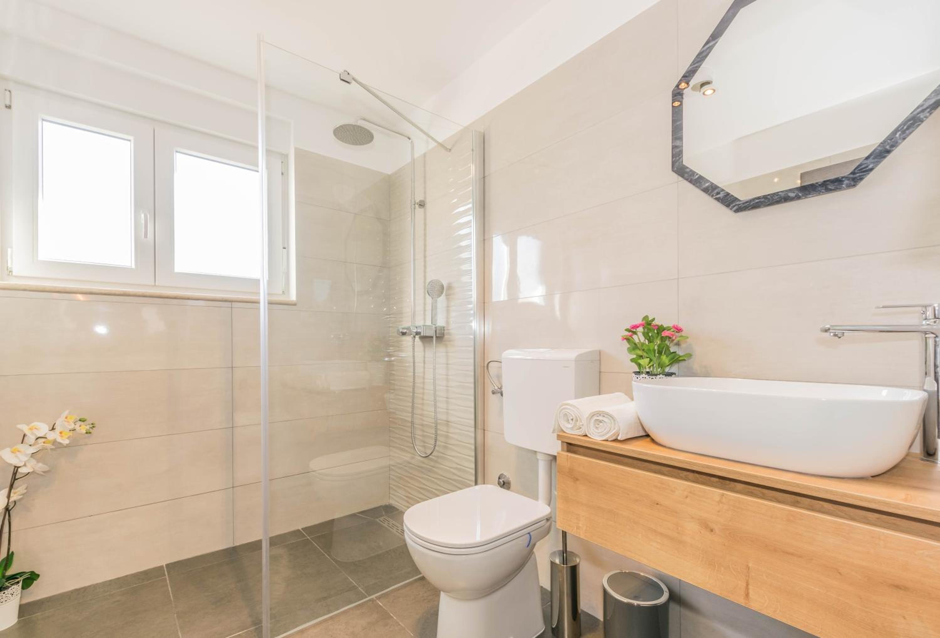 LAVANDA MASLINA - NEW LUXURY APARTMENTS
