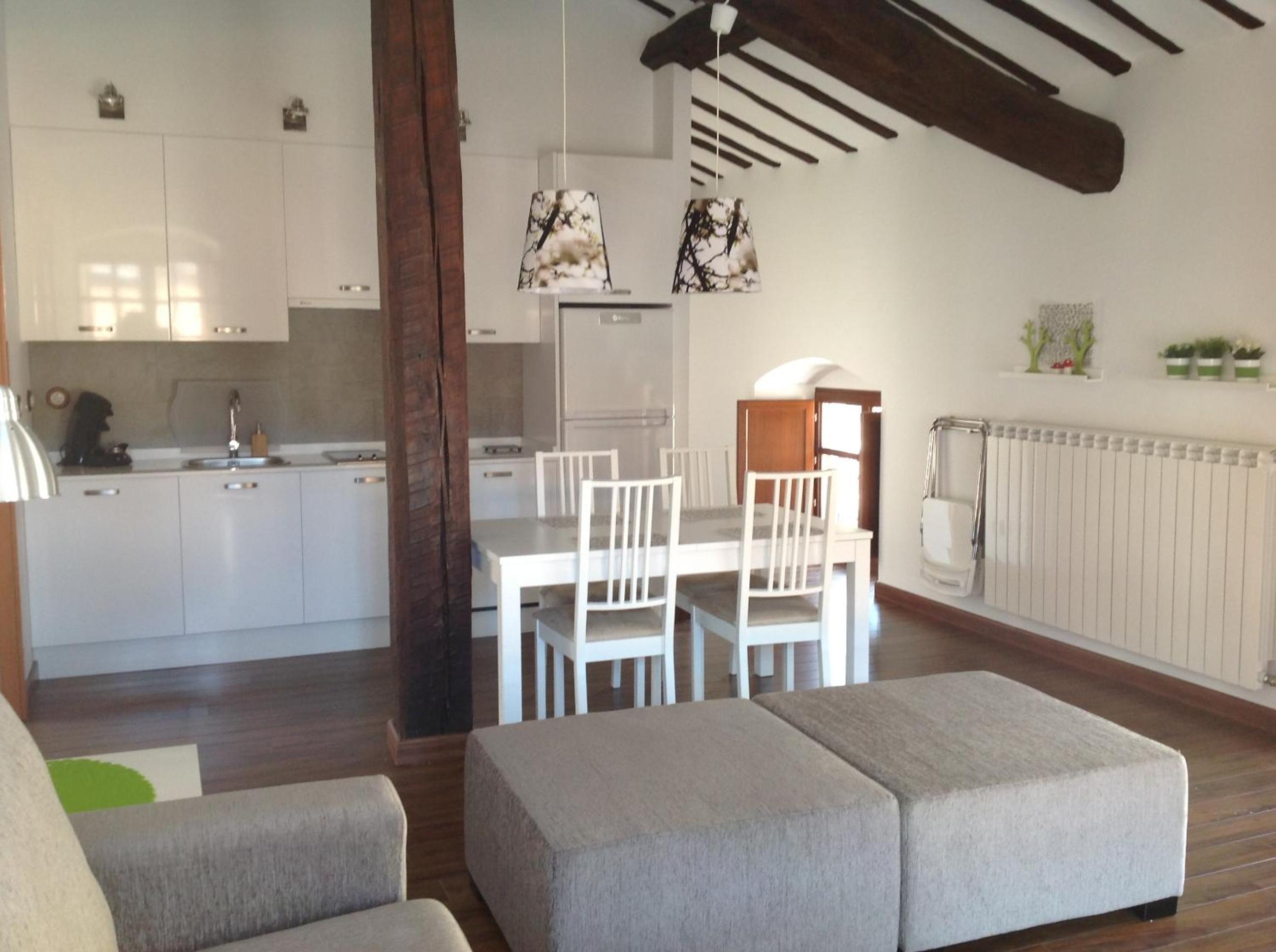 Apartamentos Turísticos Rincones del Vino