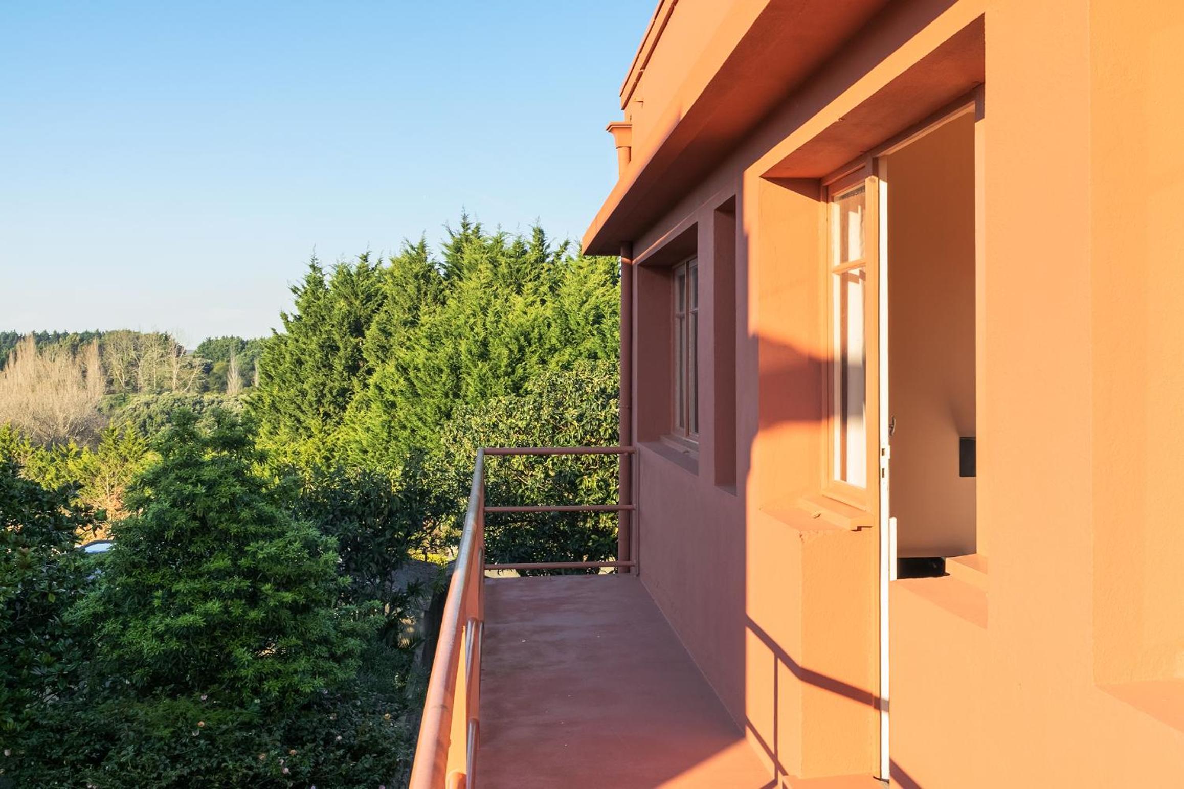 Slowly Garden House view 4