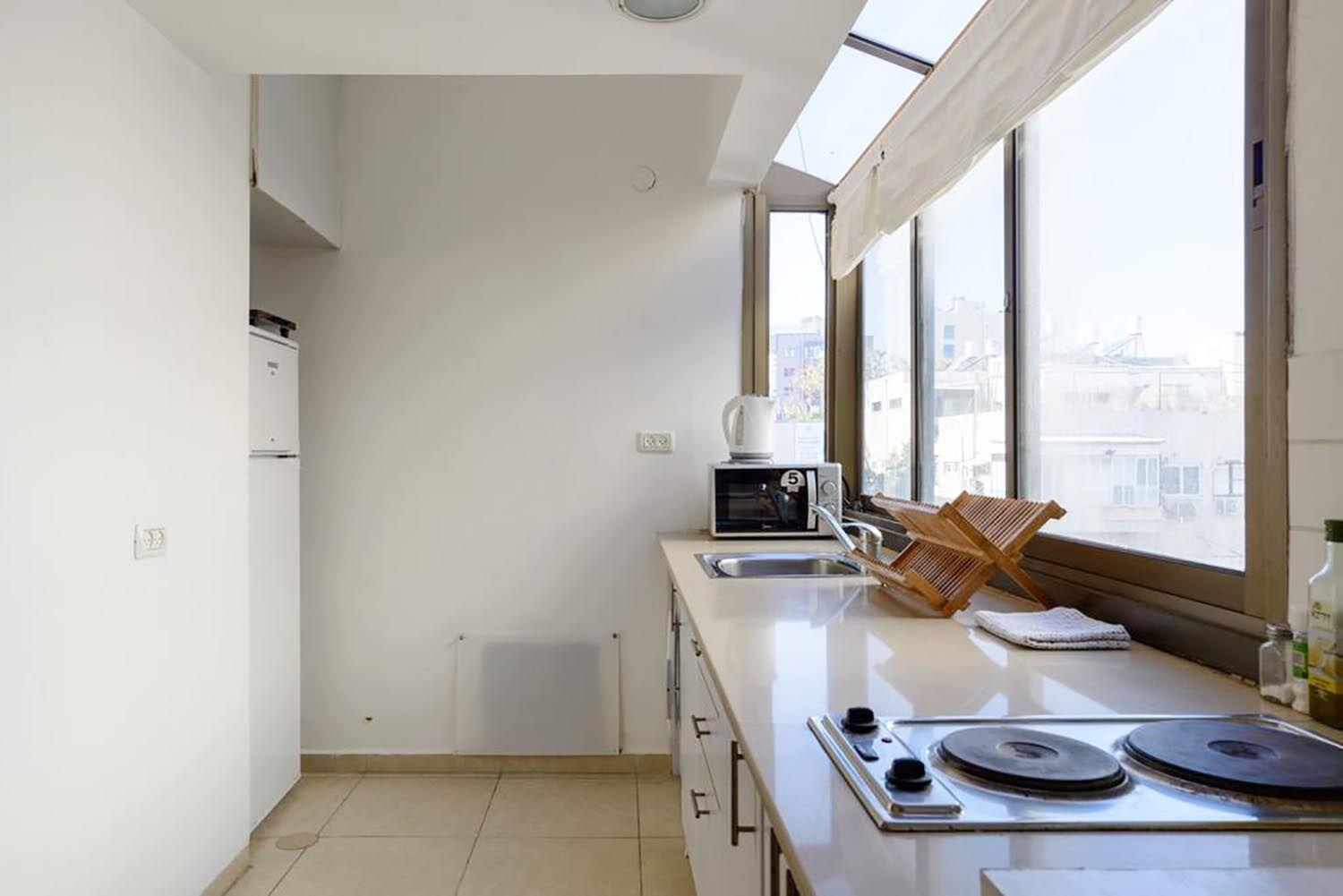 Design Apartments by the Beach in TLV view 5