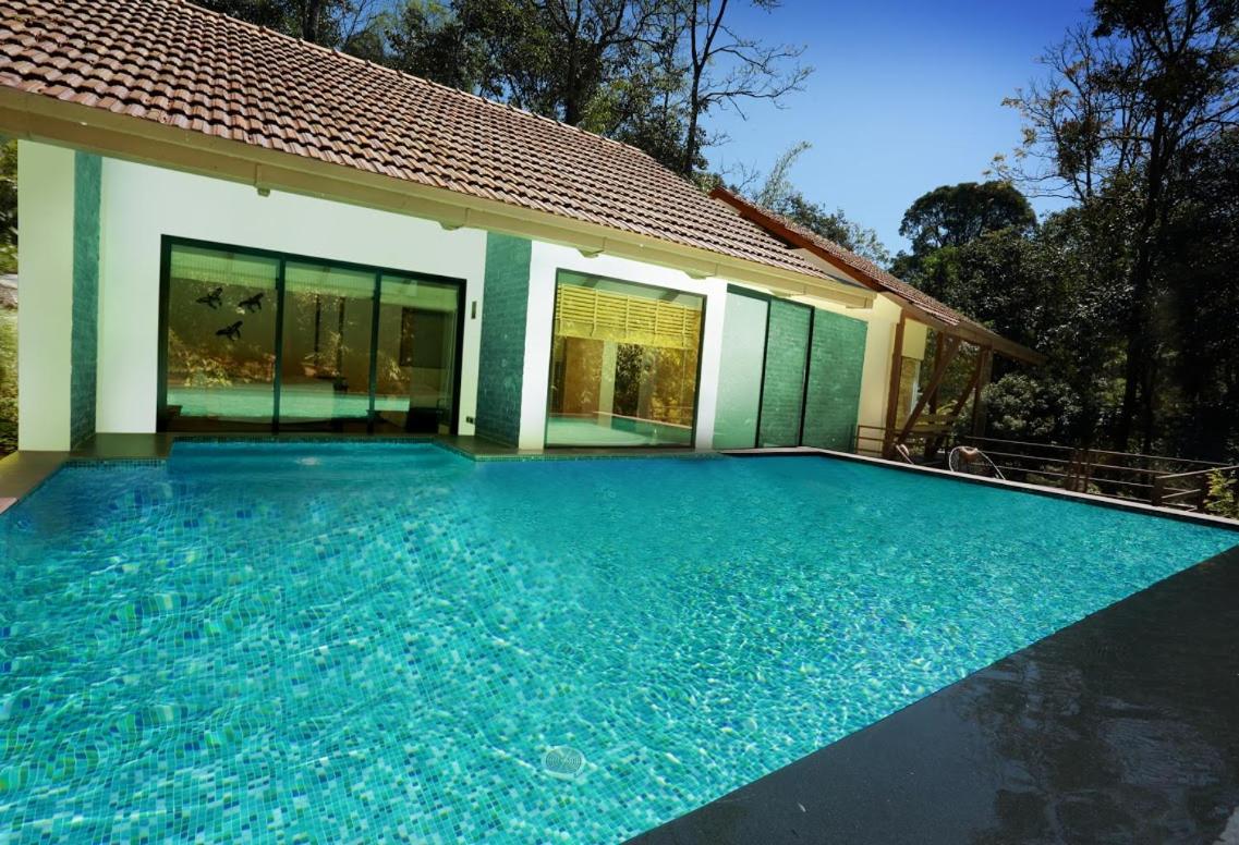 The IBNII Spa Resort 8