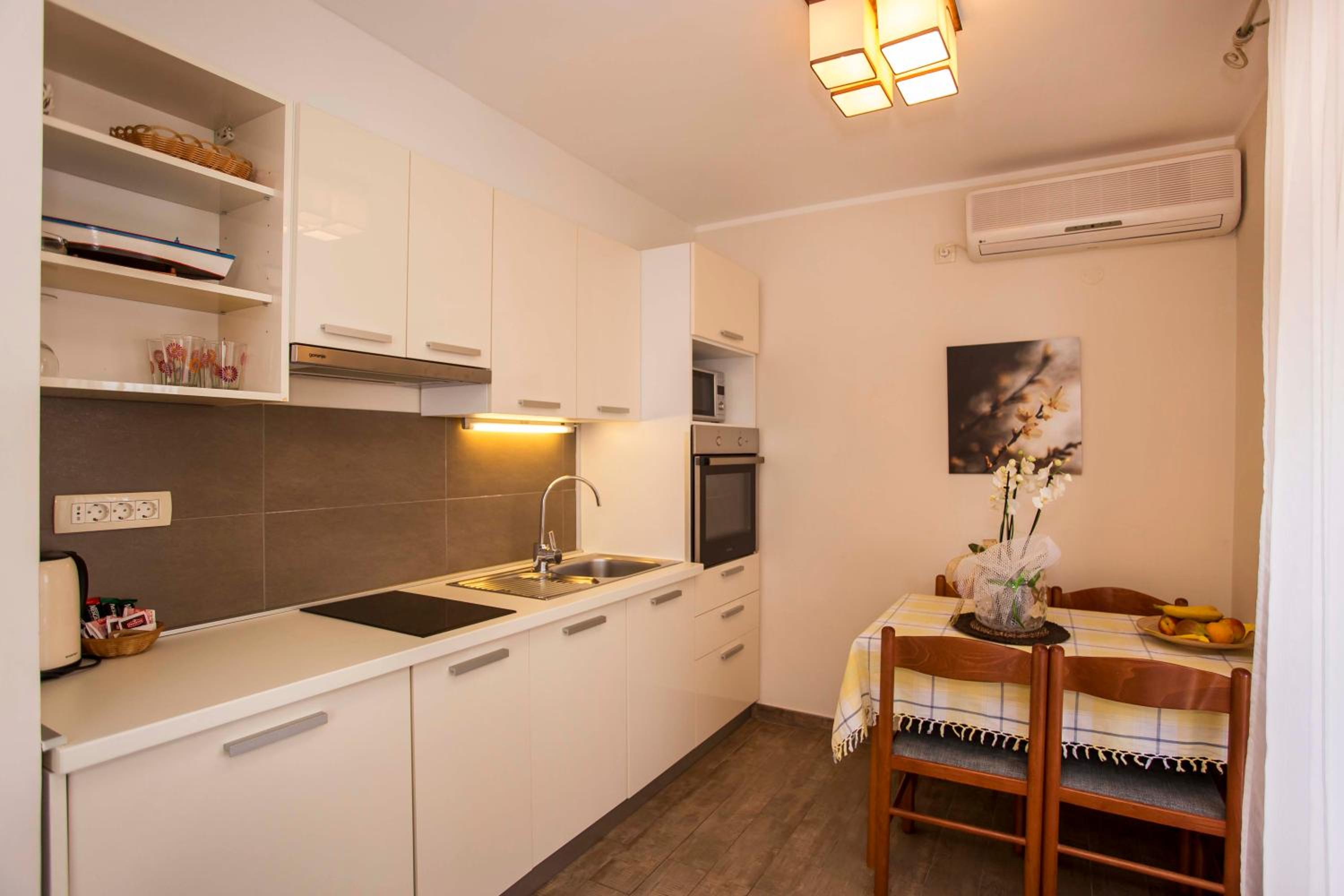 Apartments Romano