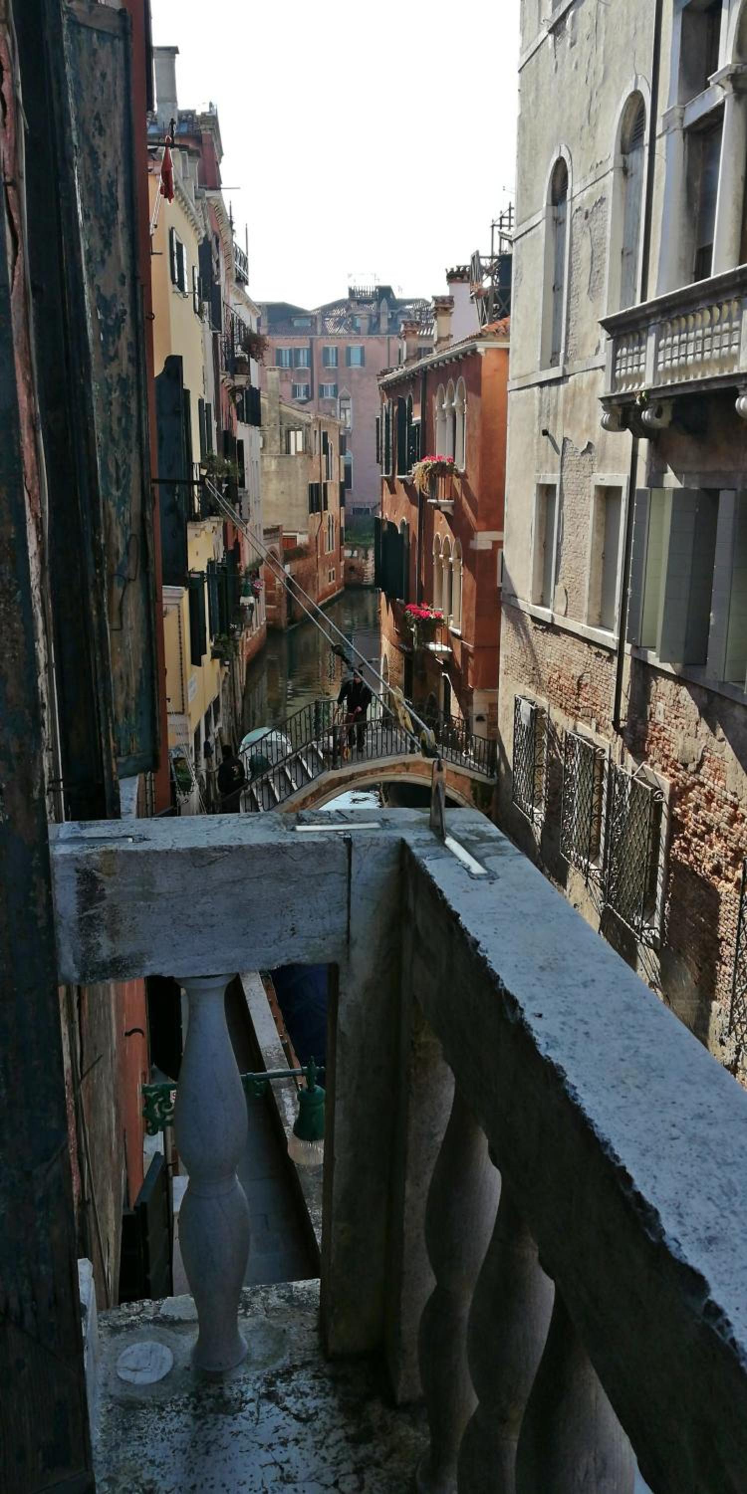 Balcone sul canale