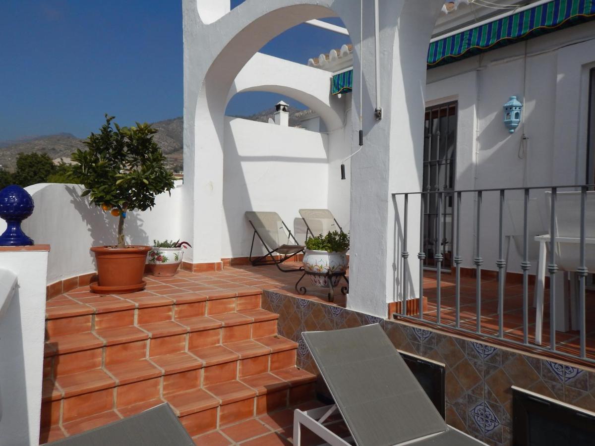 ADOSADO EN NERJA URB FLAMINGO photo 4