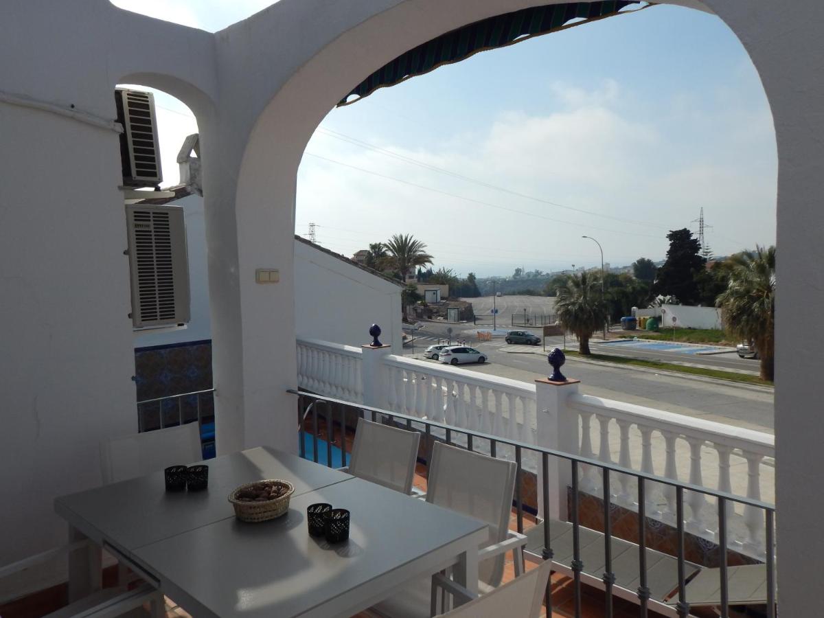 ADOSADO EN NERJA URB FLAMINGO photo 5