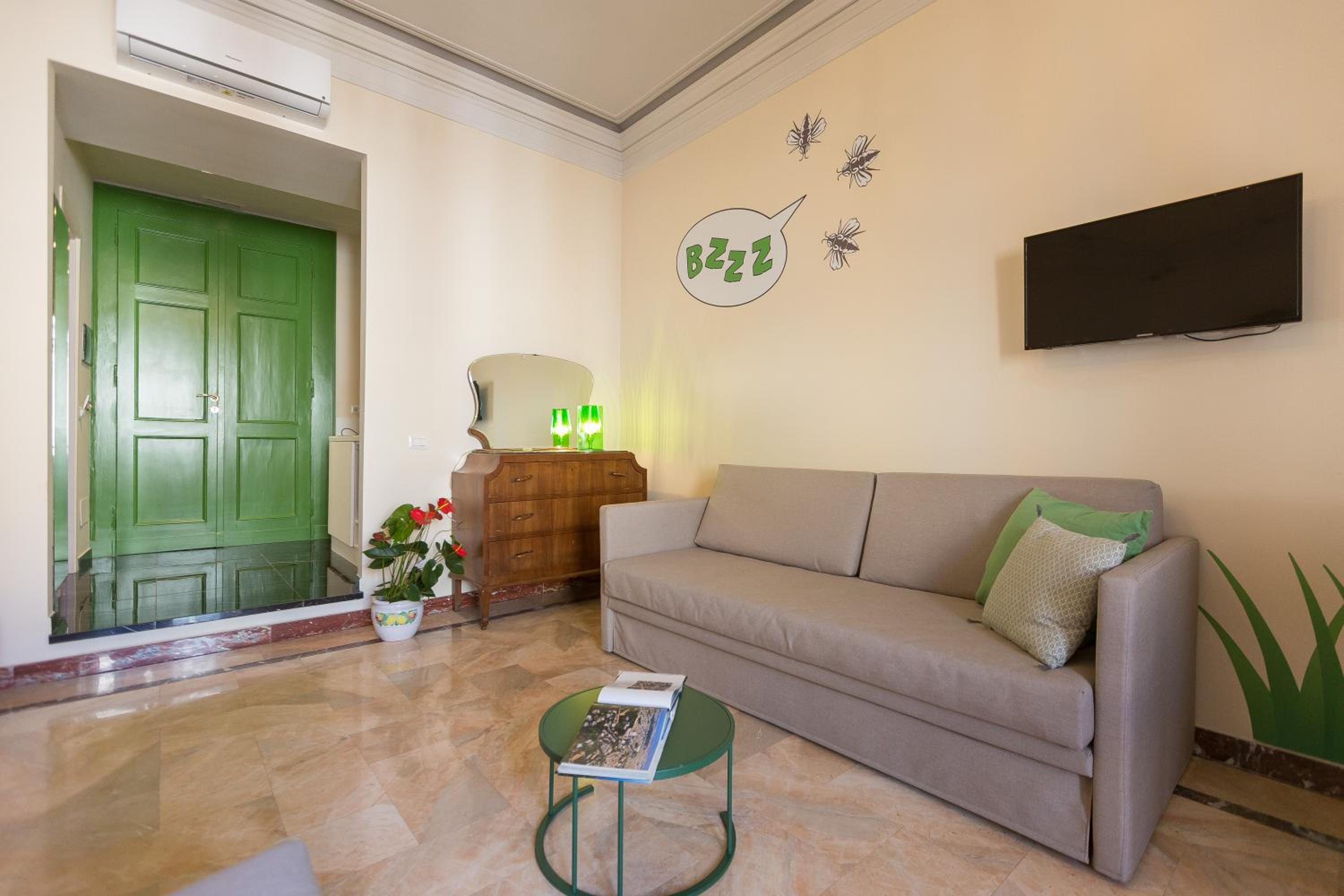 Tritone 125 Suite en Rome — hotel room
