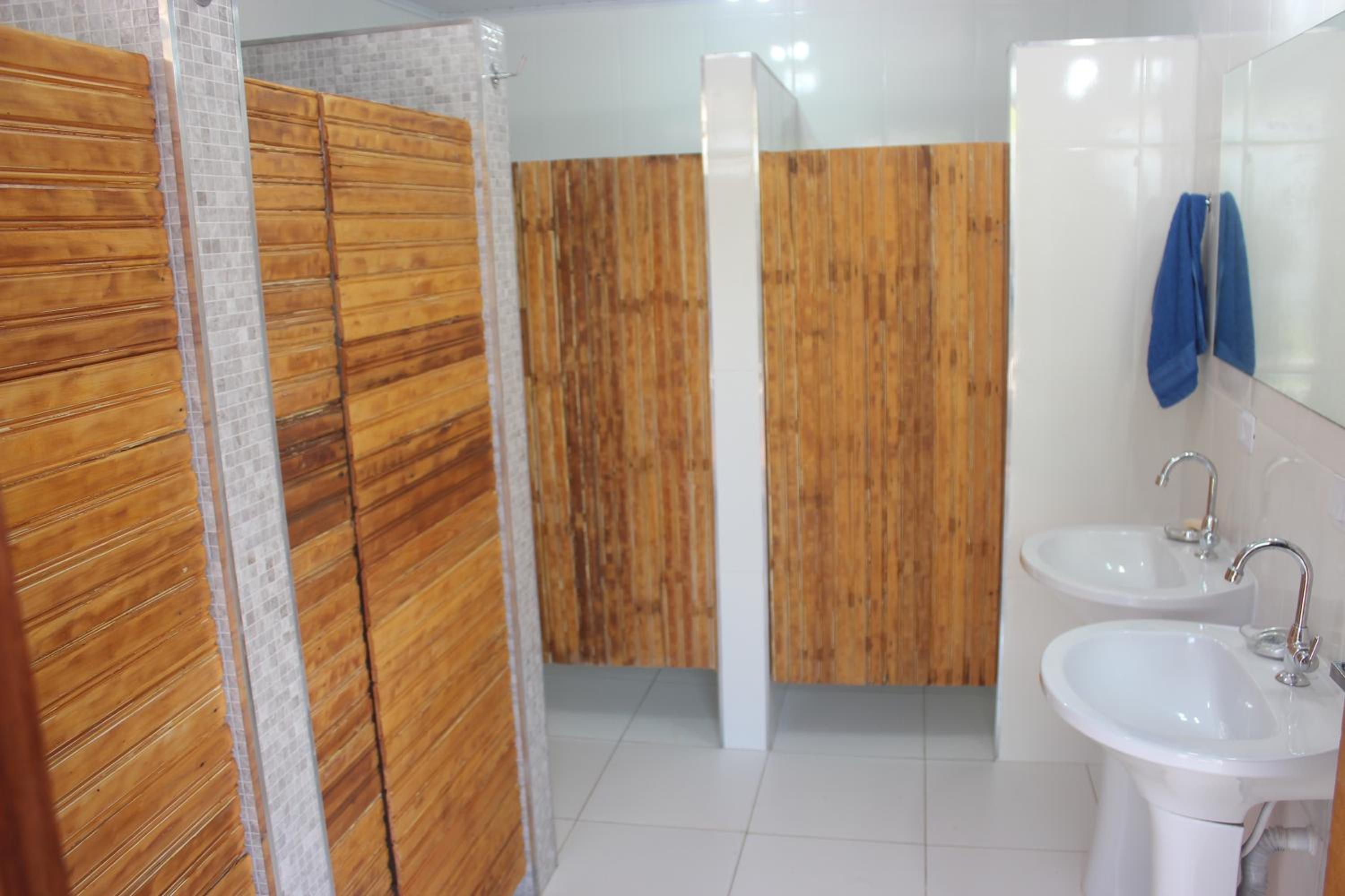 QUARTOS Praia do Tombo Guarujá