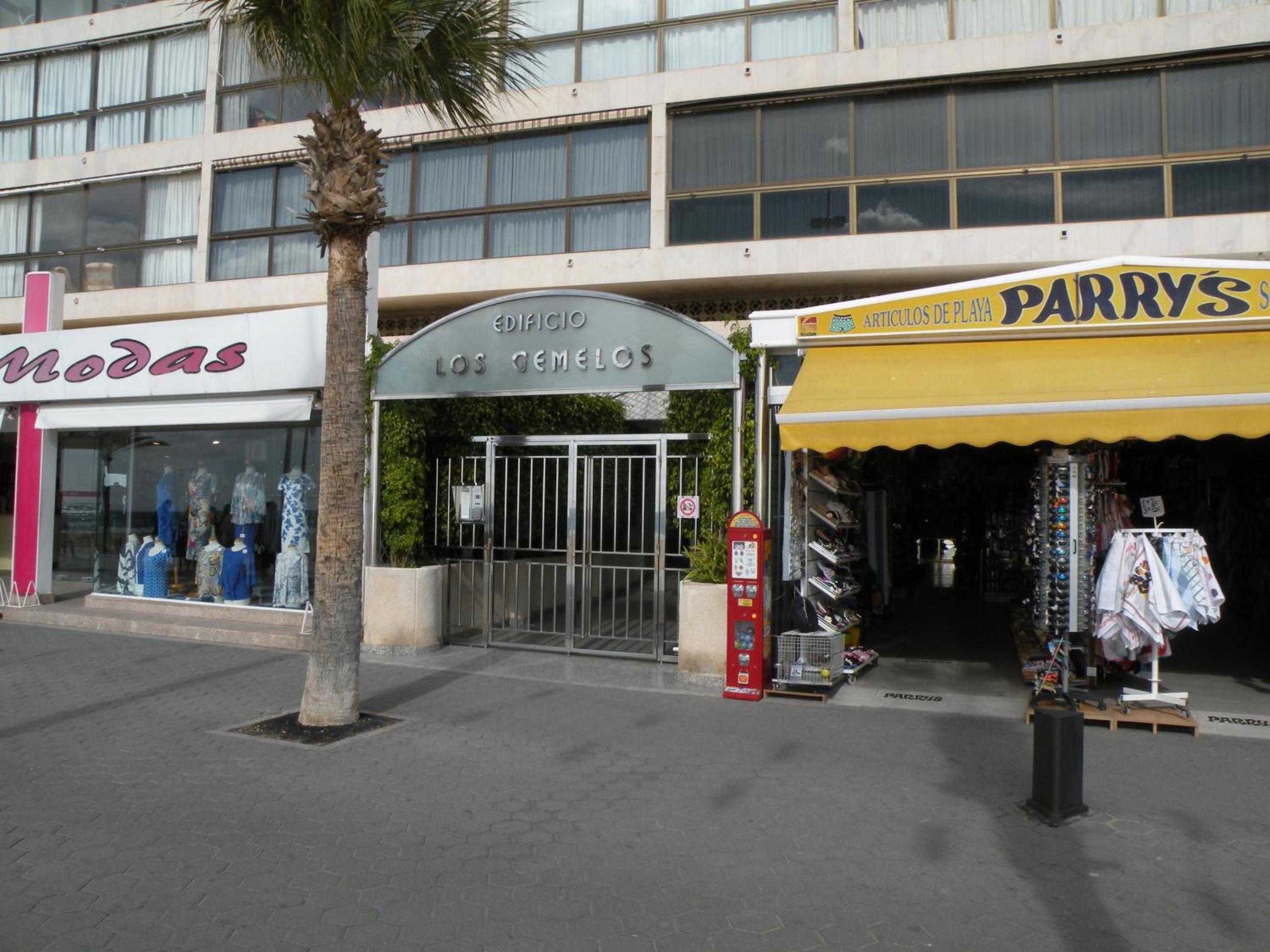 Photo 6