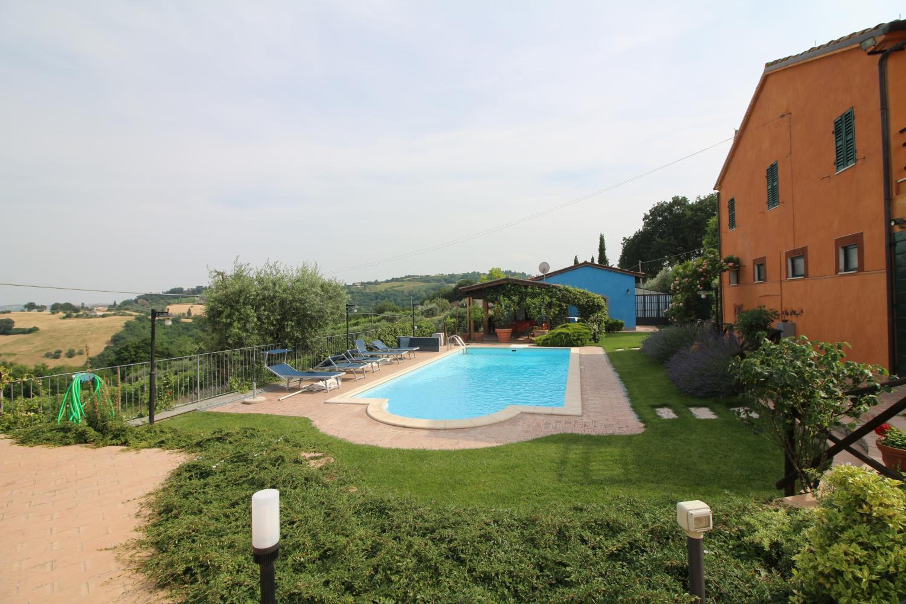 Poggio Montali photo 4