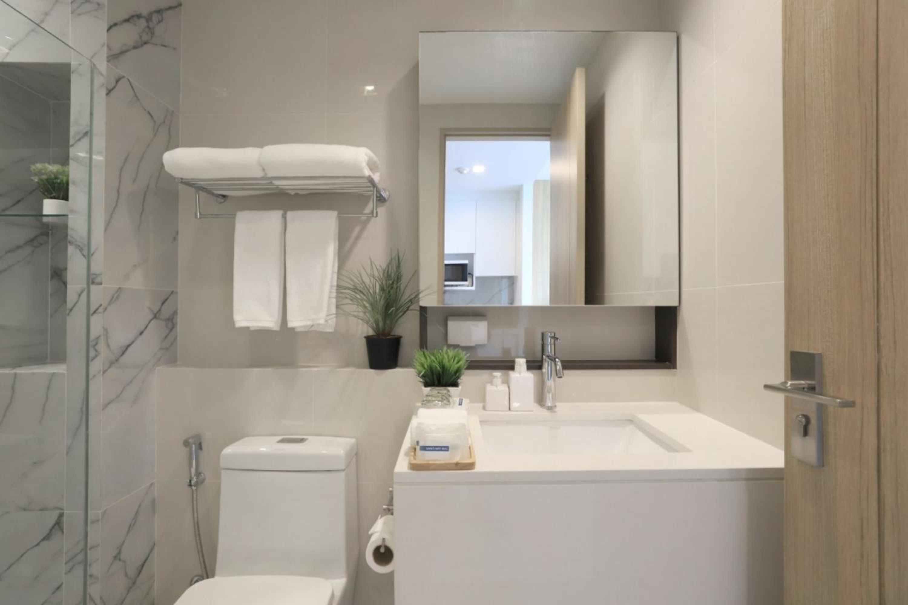 Alix Bangkok Hotel 2