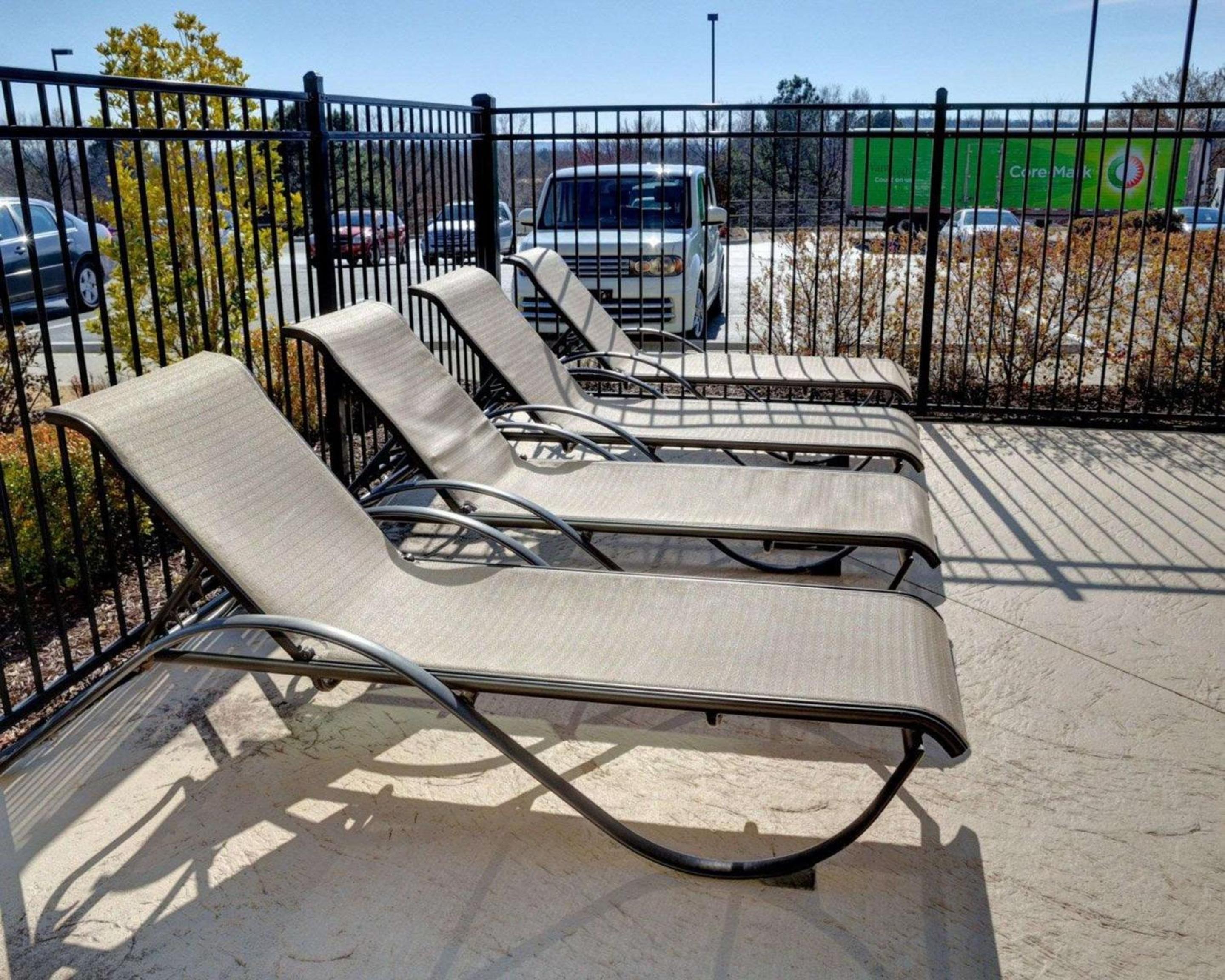 Fort Smith Vacations - Comfort Inn  Suites Fort Smith I-540 - Property Image 6