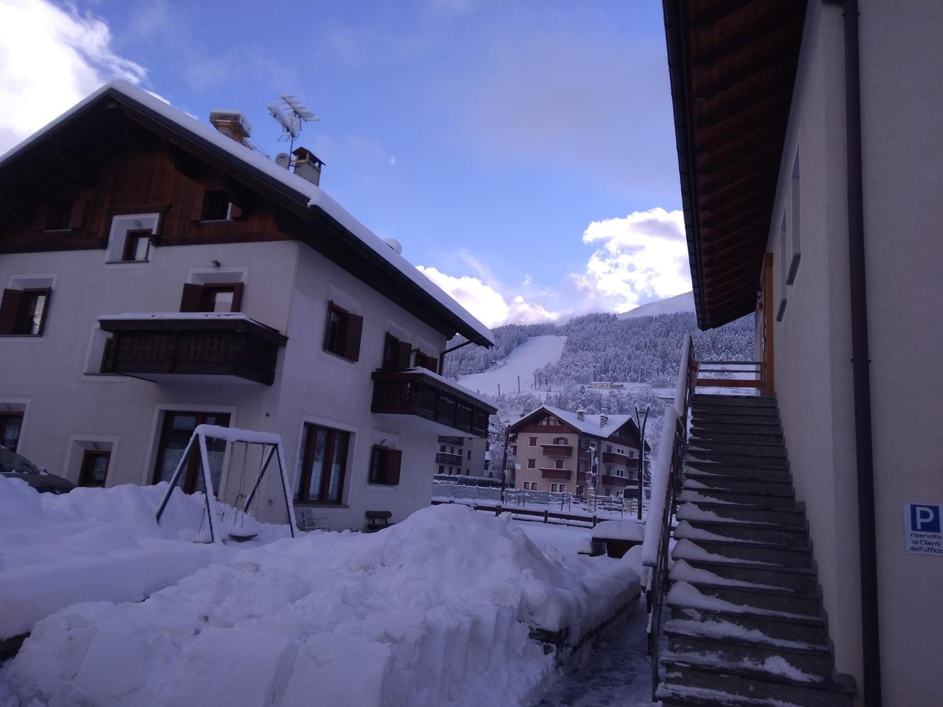 Casa dello Sciatore view 4