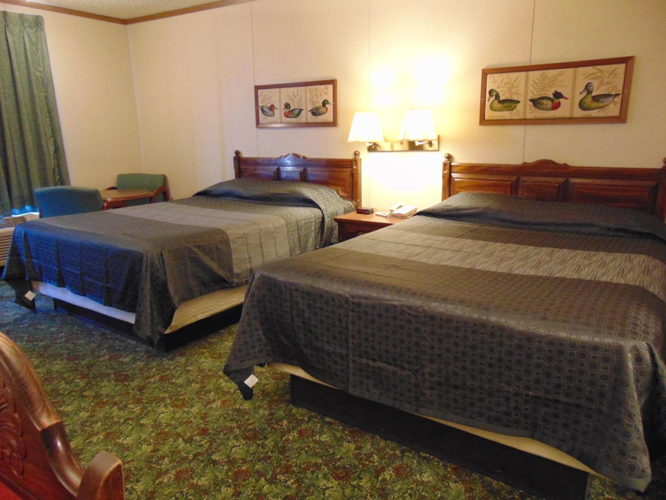 Heritage House Inn