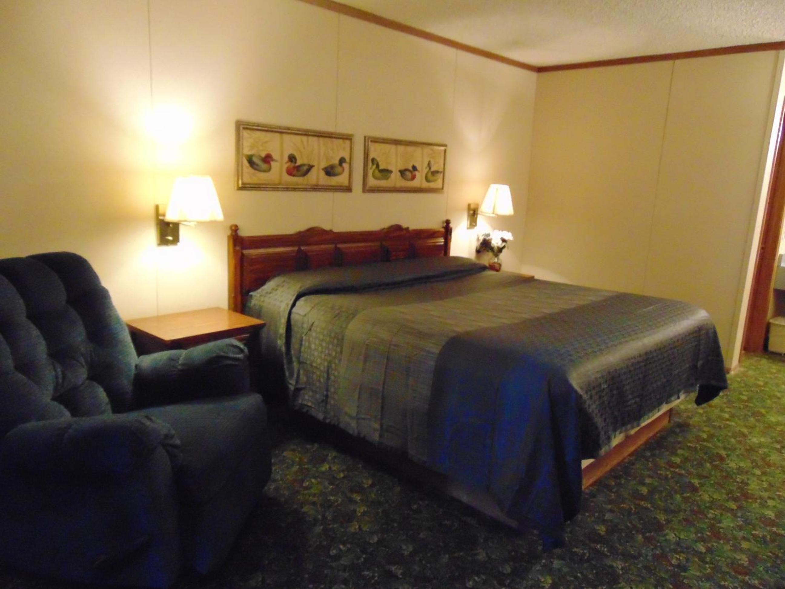 Heritage House Inn