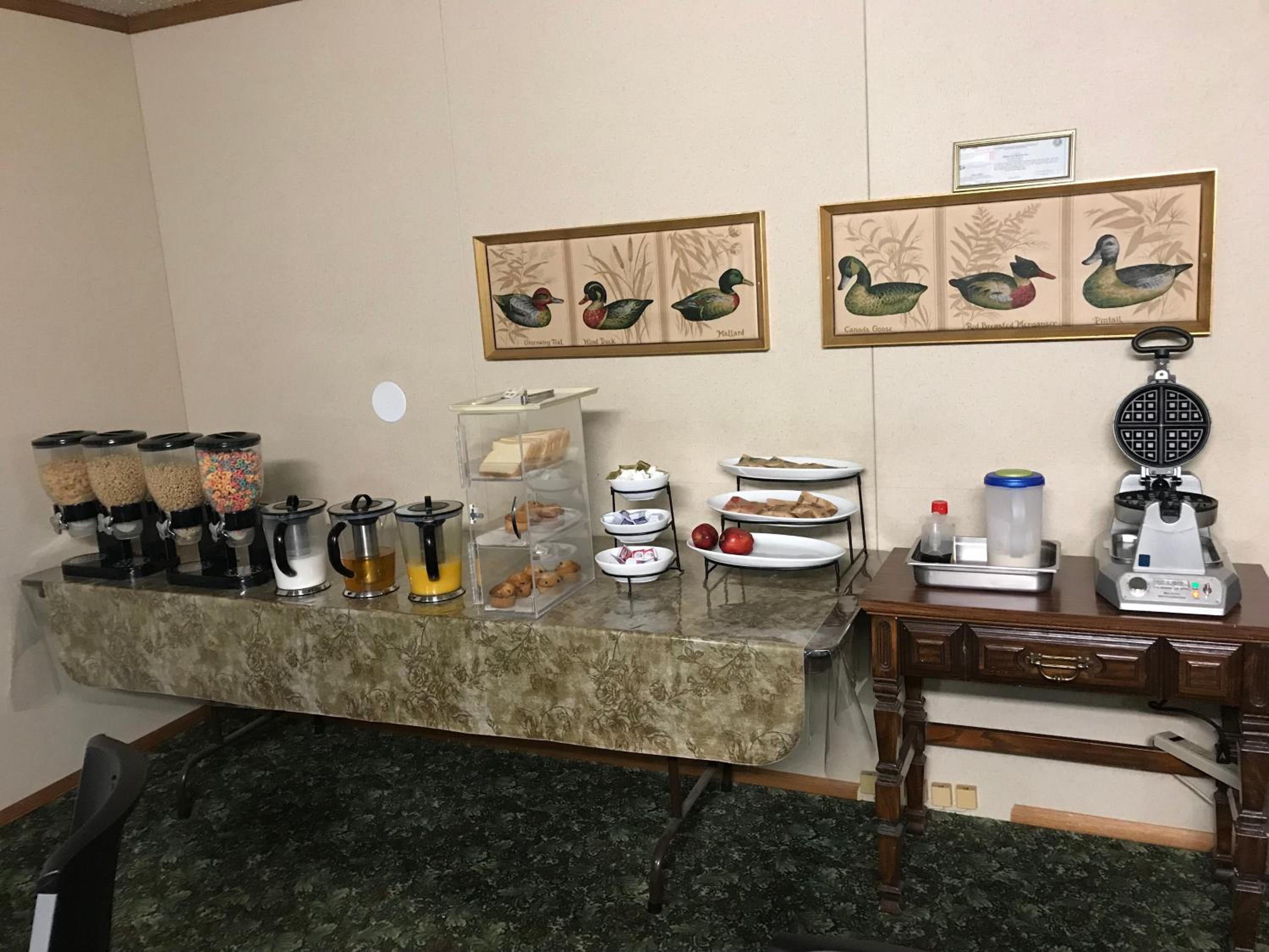 Heritage House Inn