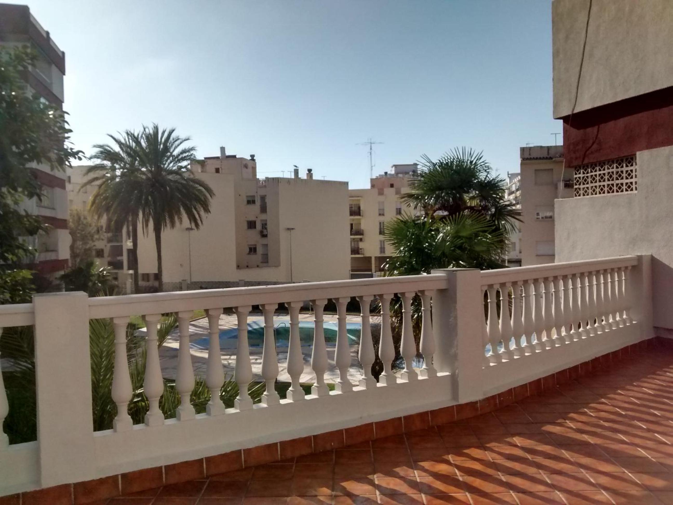Beach & Pool Apartment - Nerja view 2