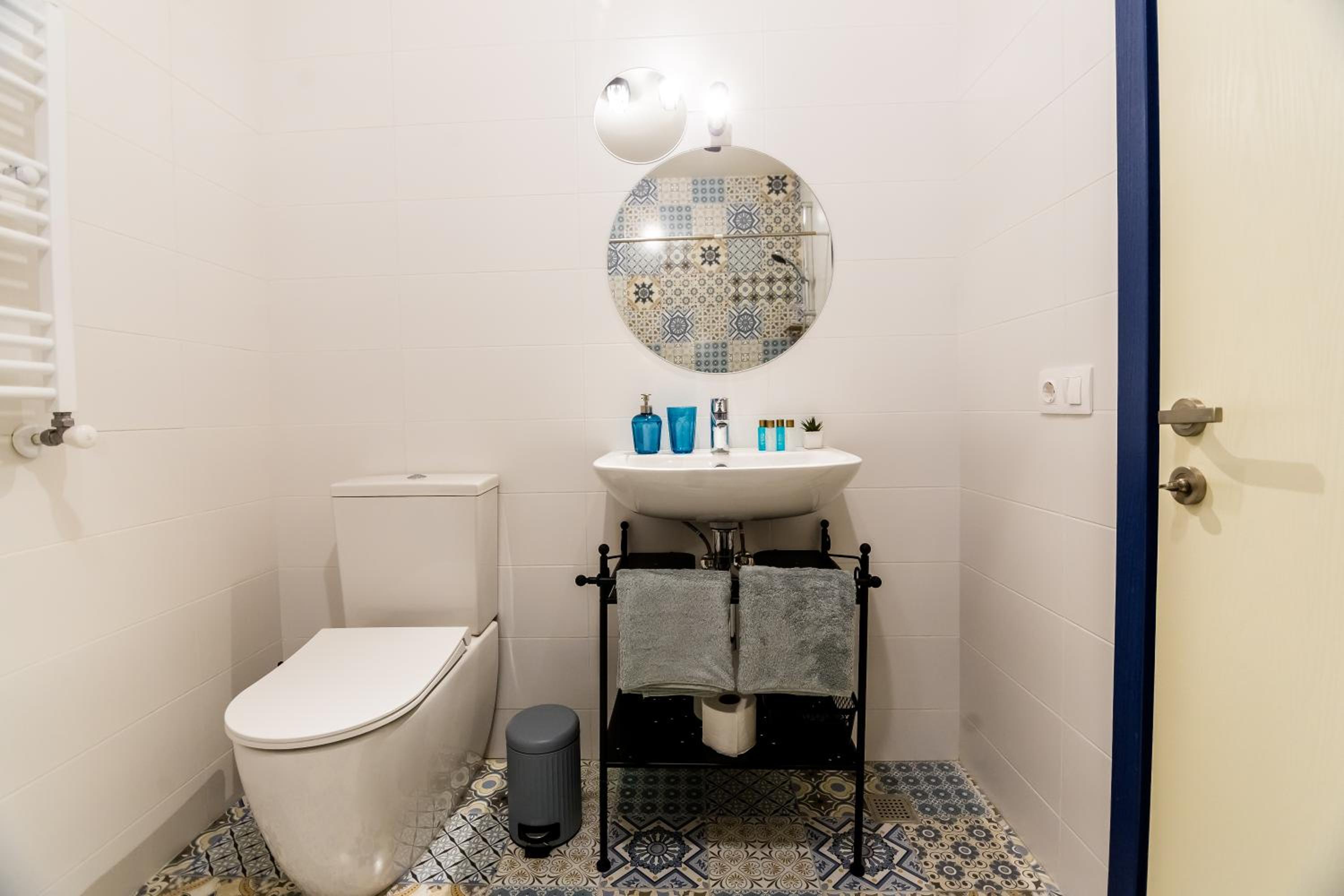 Modern Avlabari in Old Town view 2