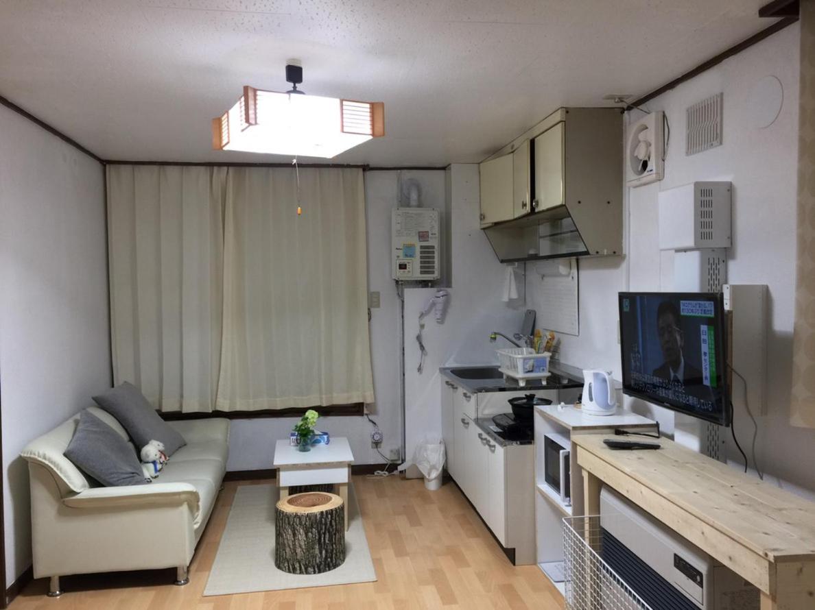 Happy Apartment