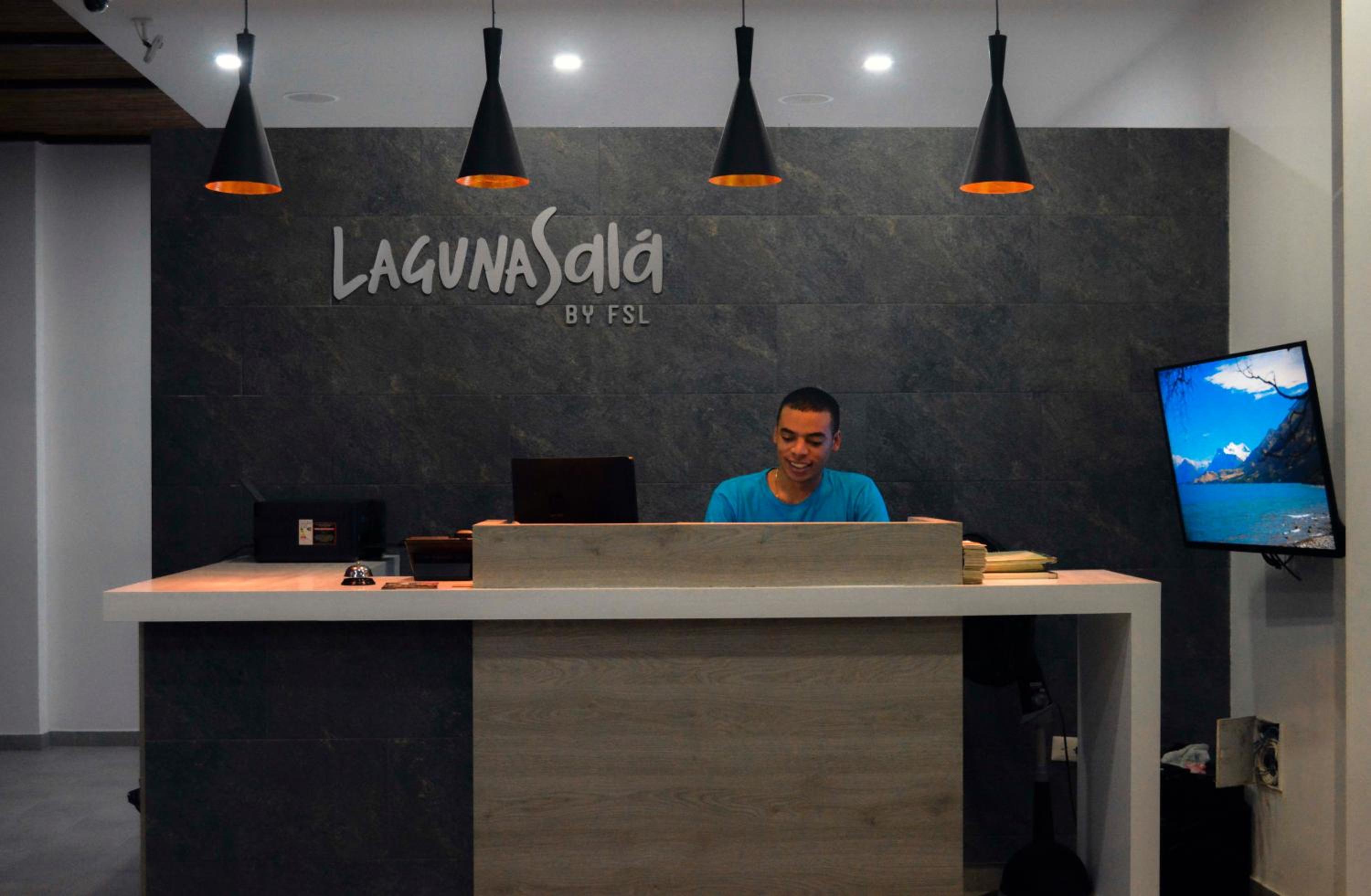 Hostel Laguna Salá By FSL