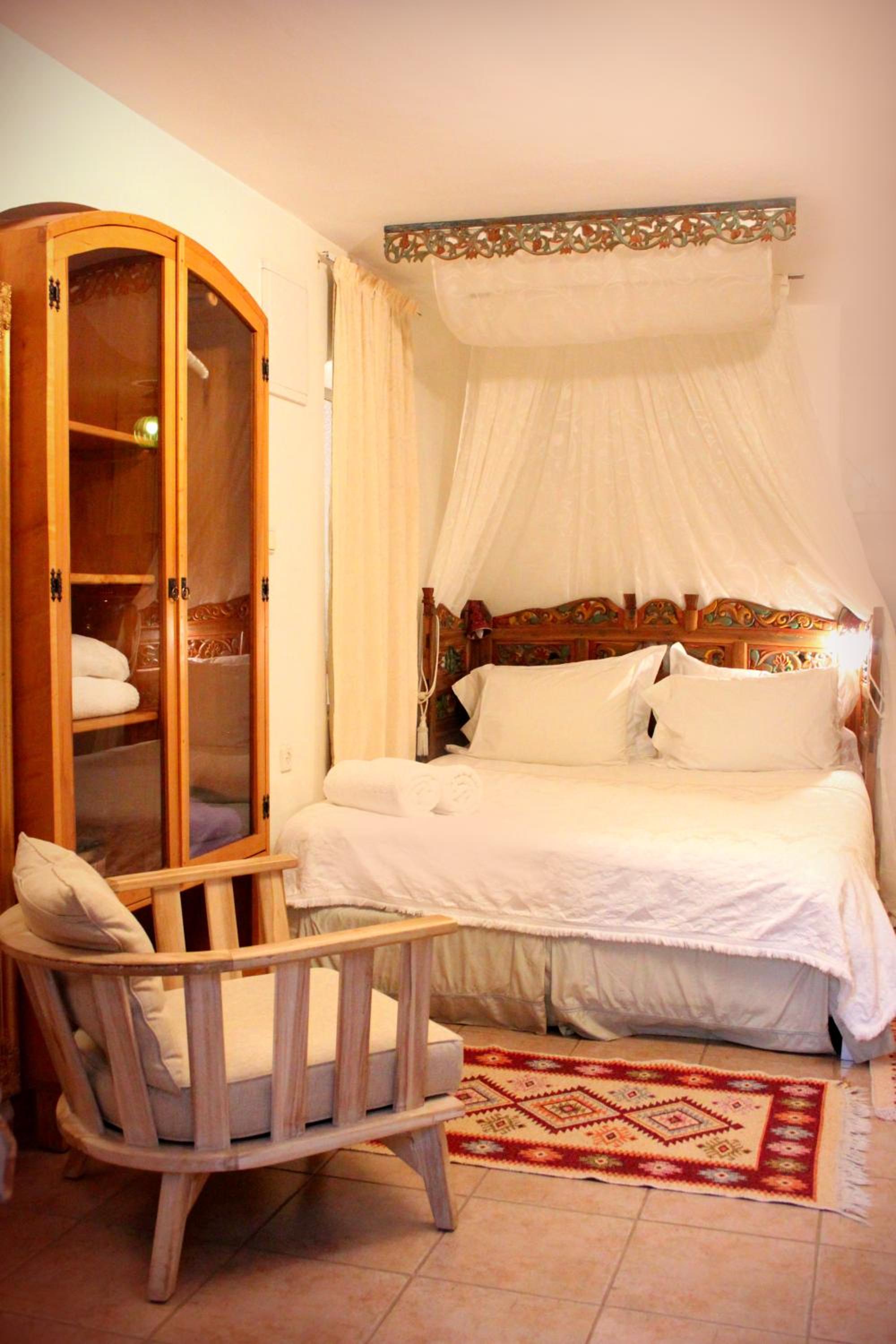 Pina Balev Inn
