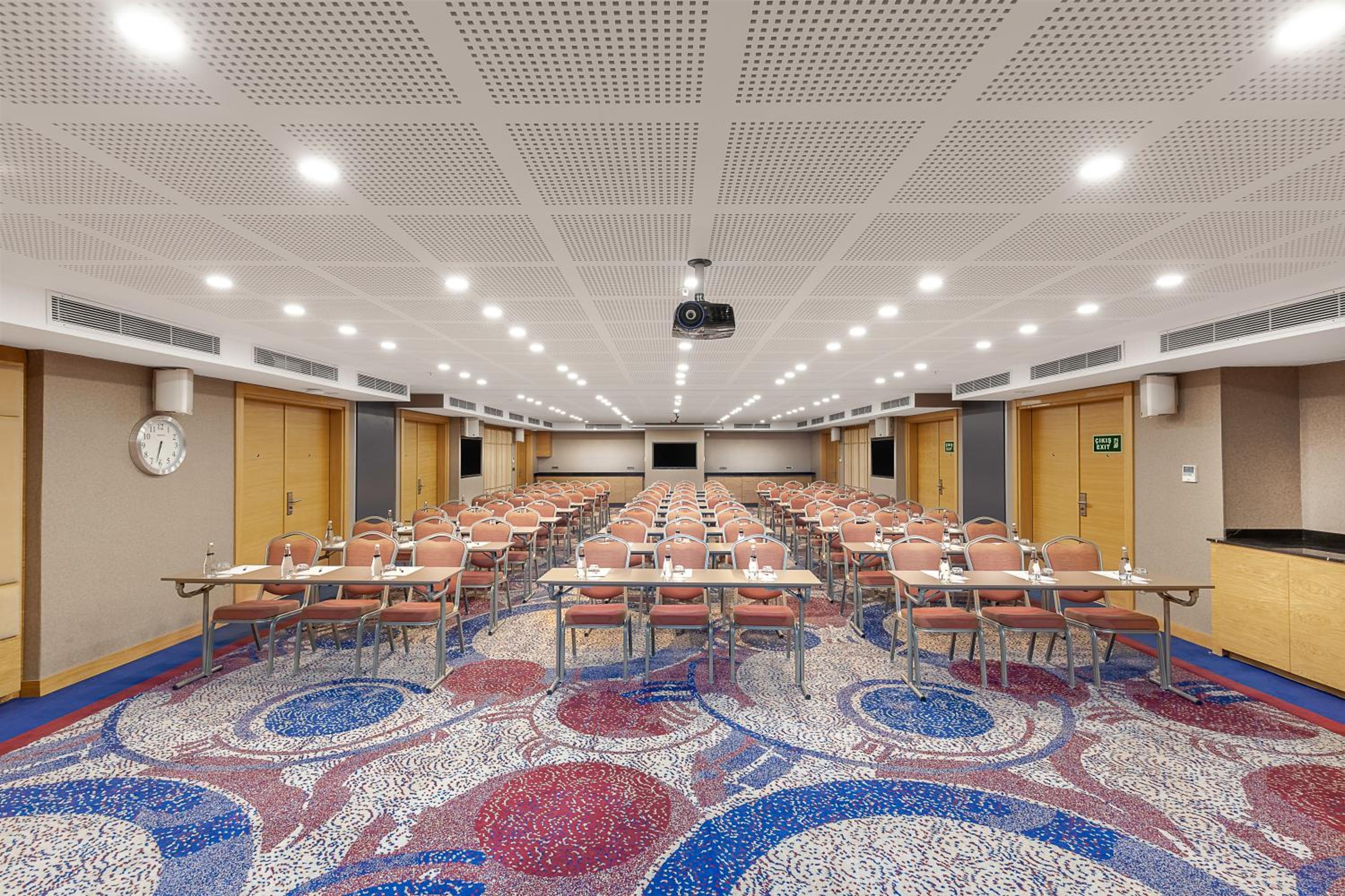 meeting & event spaces