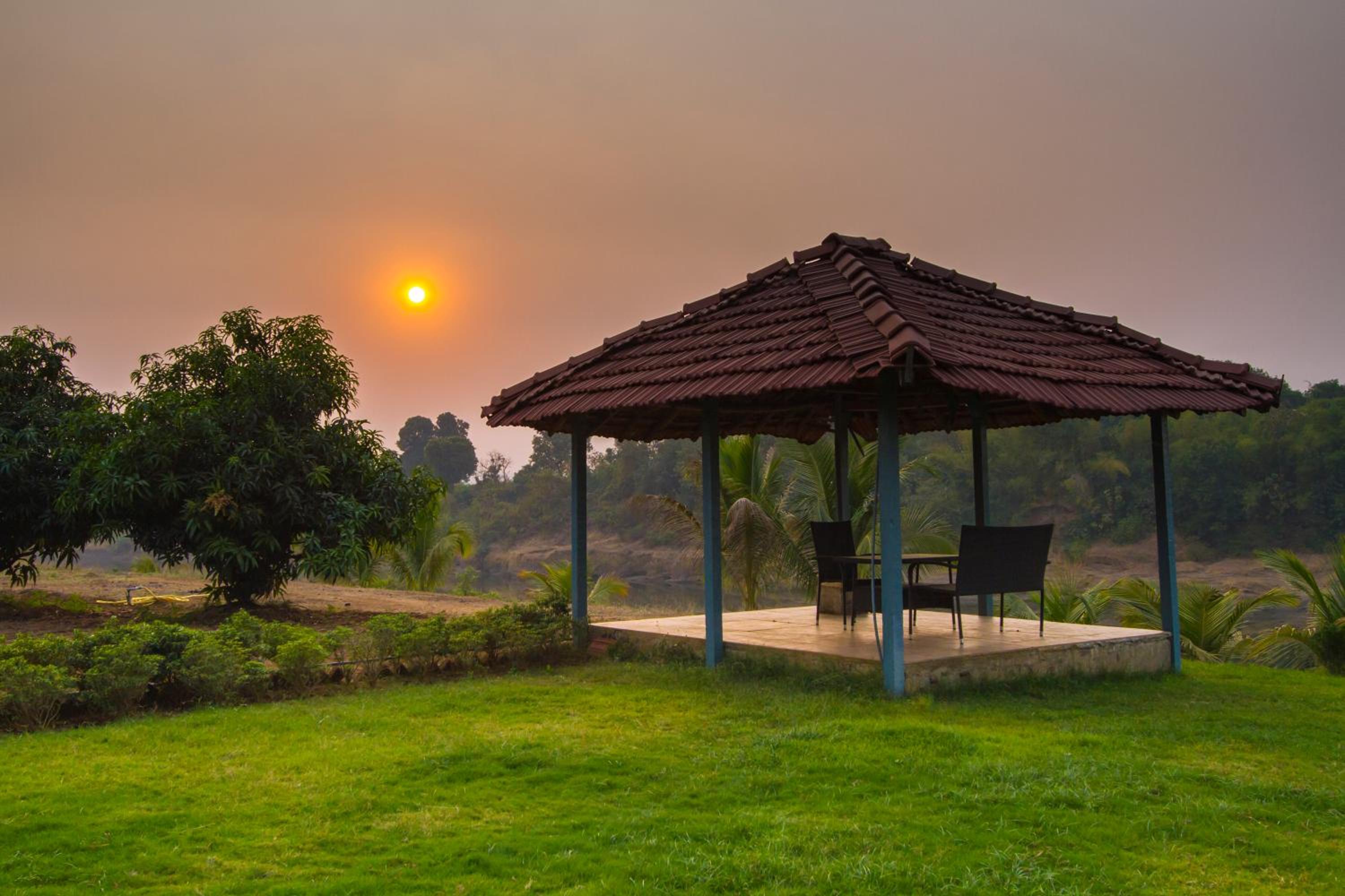 StayVista at Shubmann Villa with Pvt Pool & River View view 4