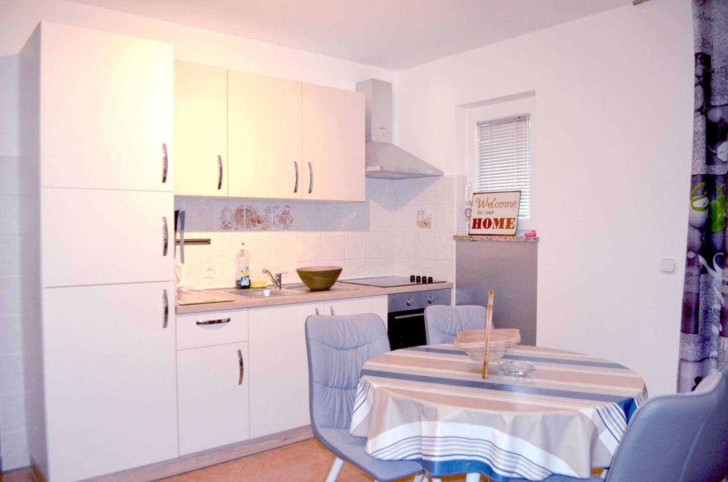 Apartments Krajačić