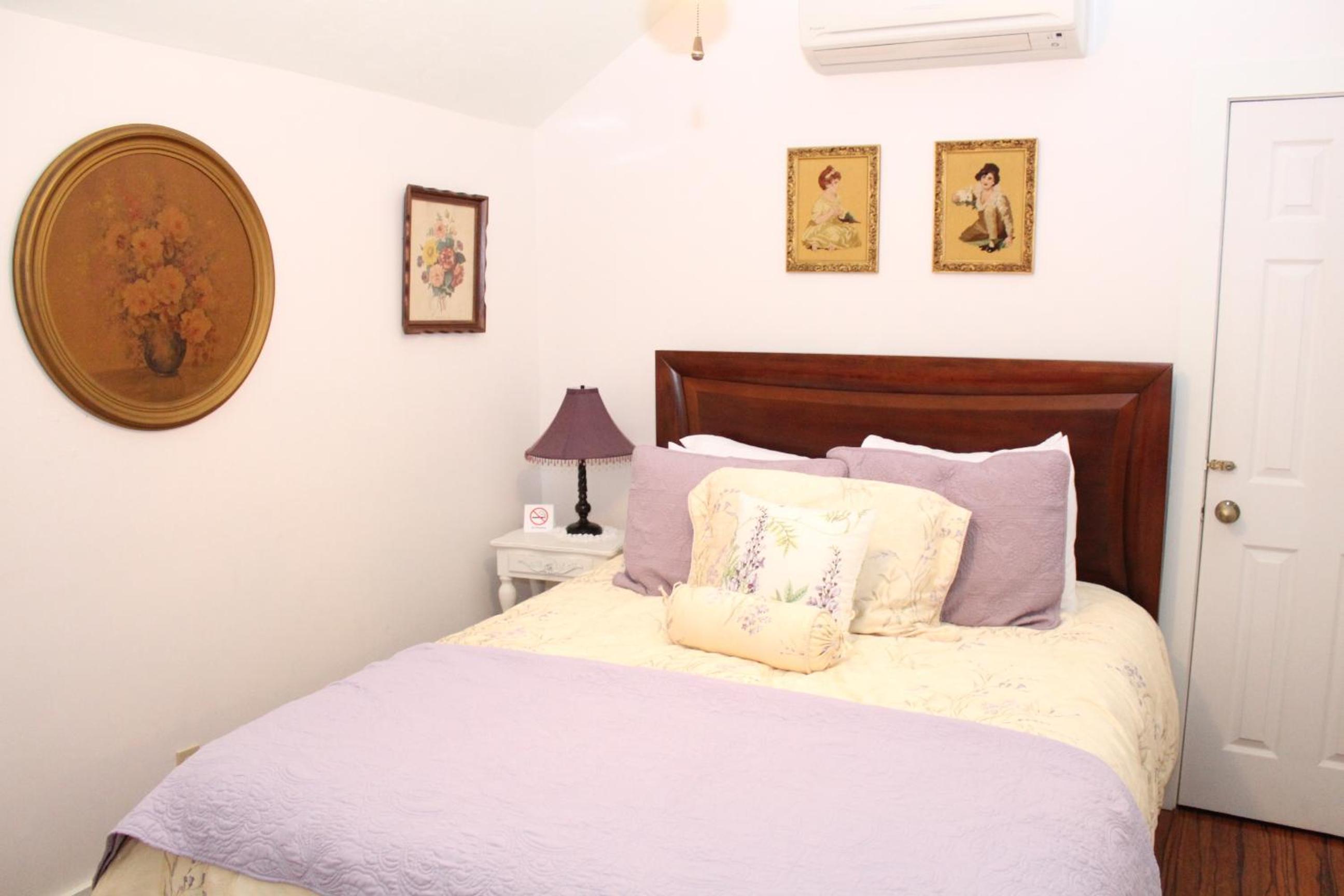 Herlong Mansion Bed & Breakfast
