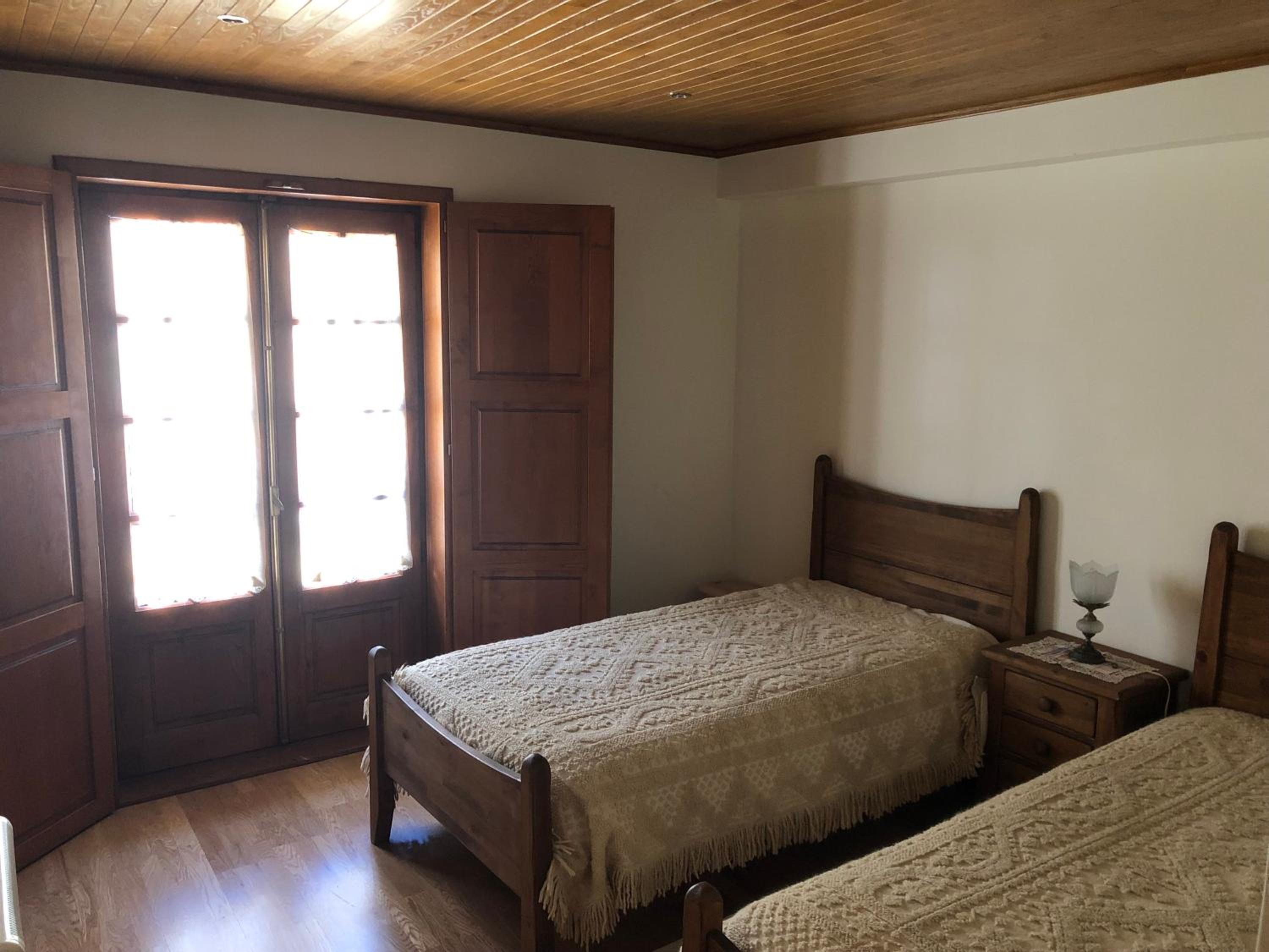 Casa da Ponte Rio de Onor view 3