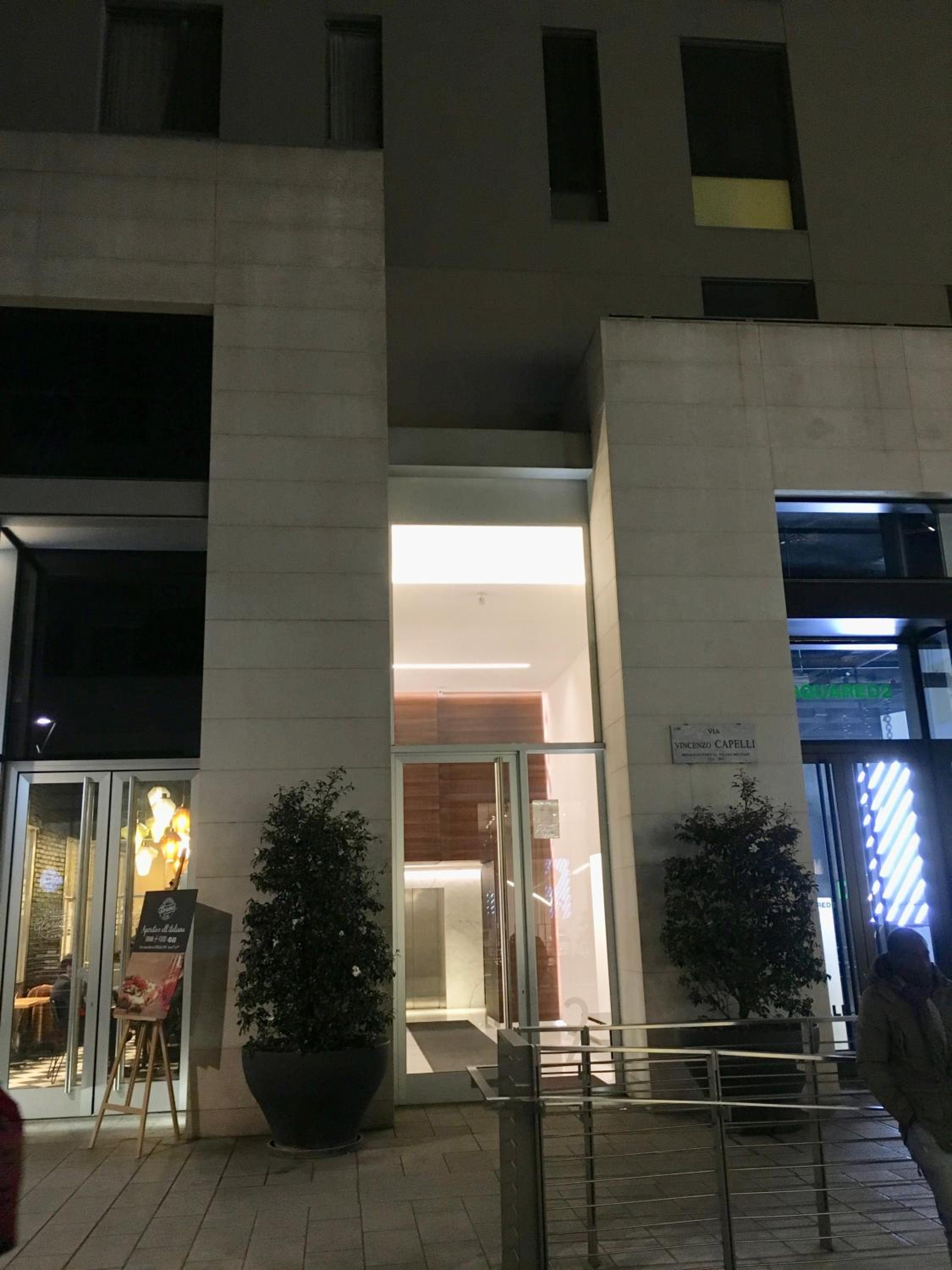 Corso Como - New Building Apartment